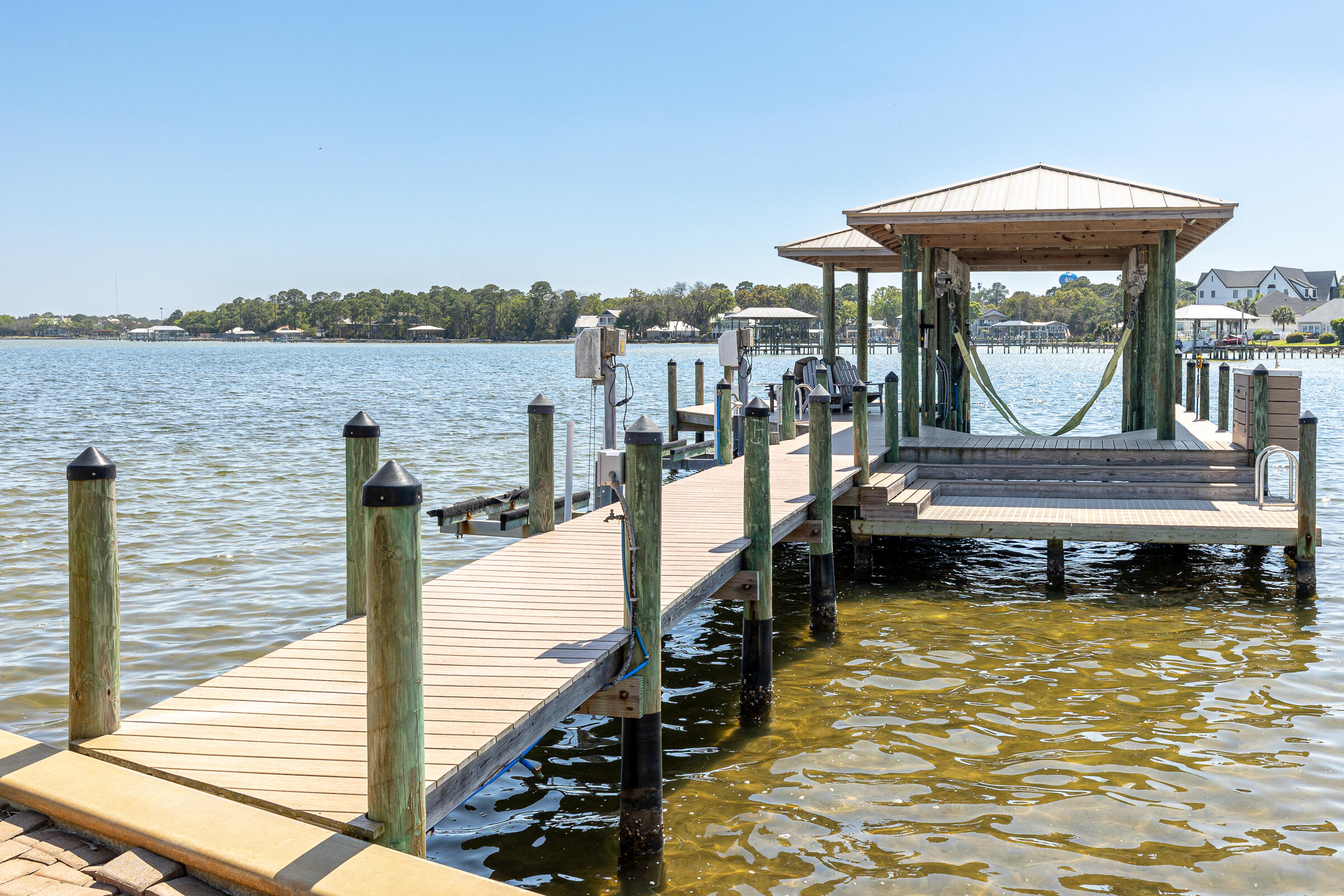 DRIFTWOOD ESTATES - Residential