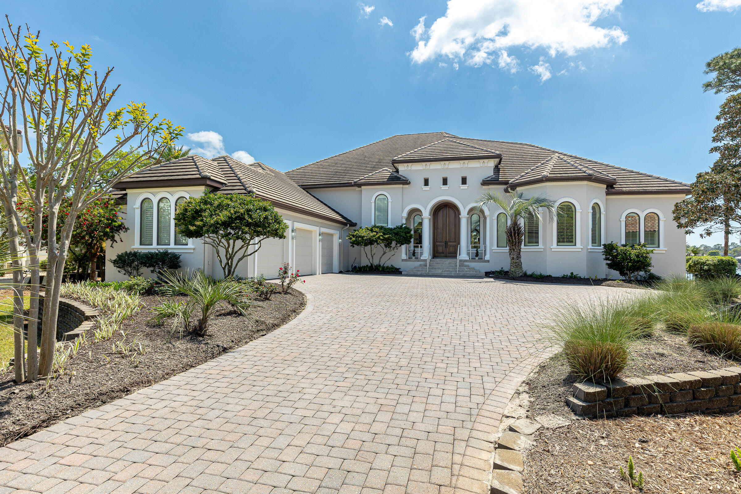 DRIFTWOOD ESTATES - Residential