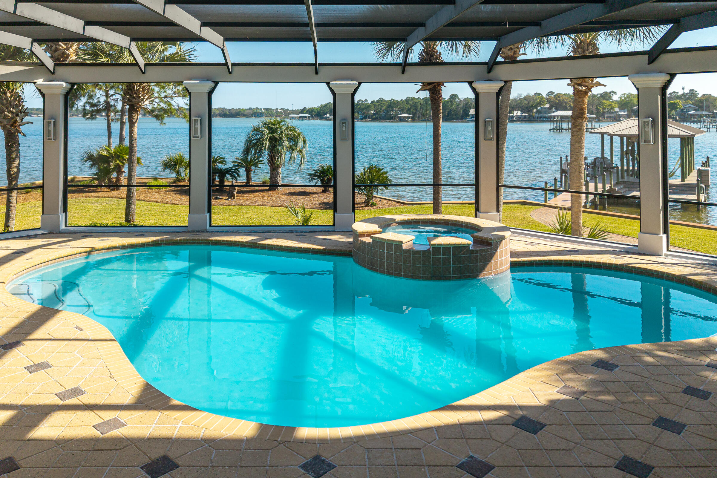 DRIFTWOOD ESTATES - Residential