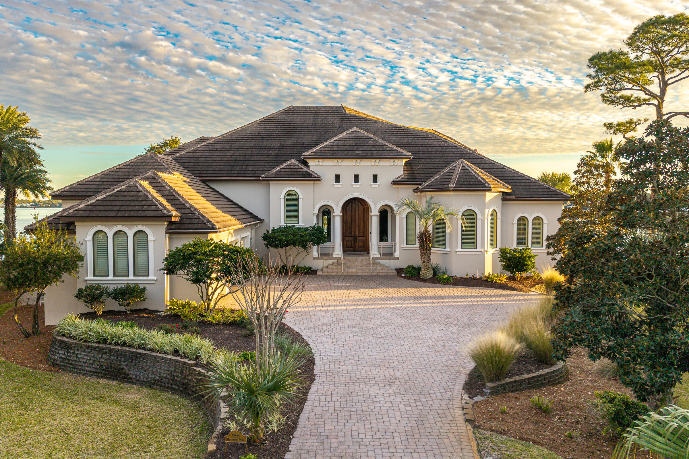 DRIFTWOOD ESTATES - Residential