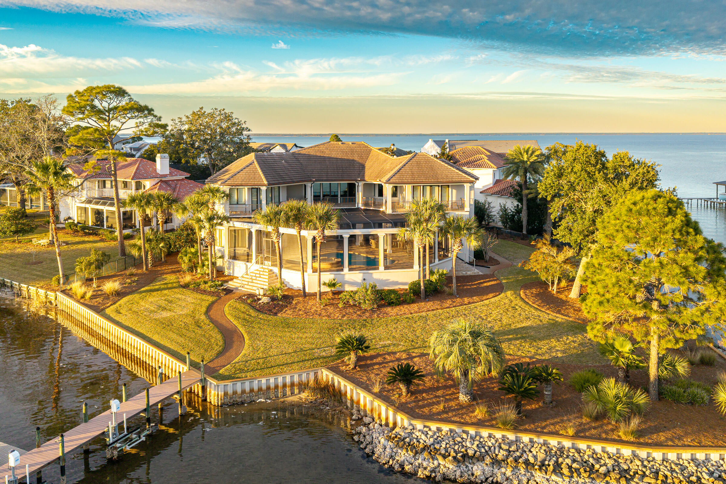 DRIFTWOOD ESTATES - Residential