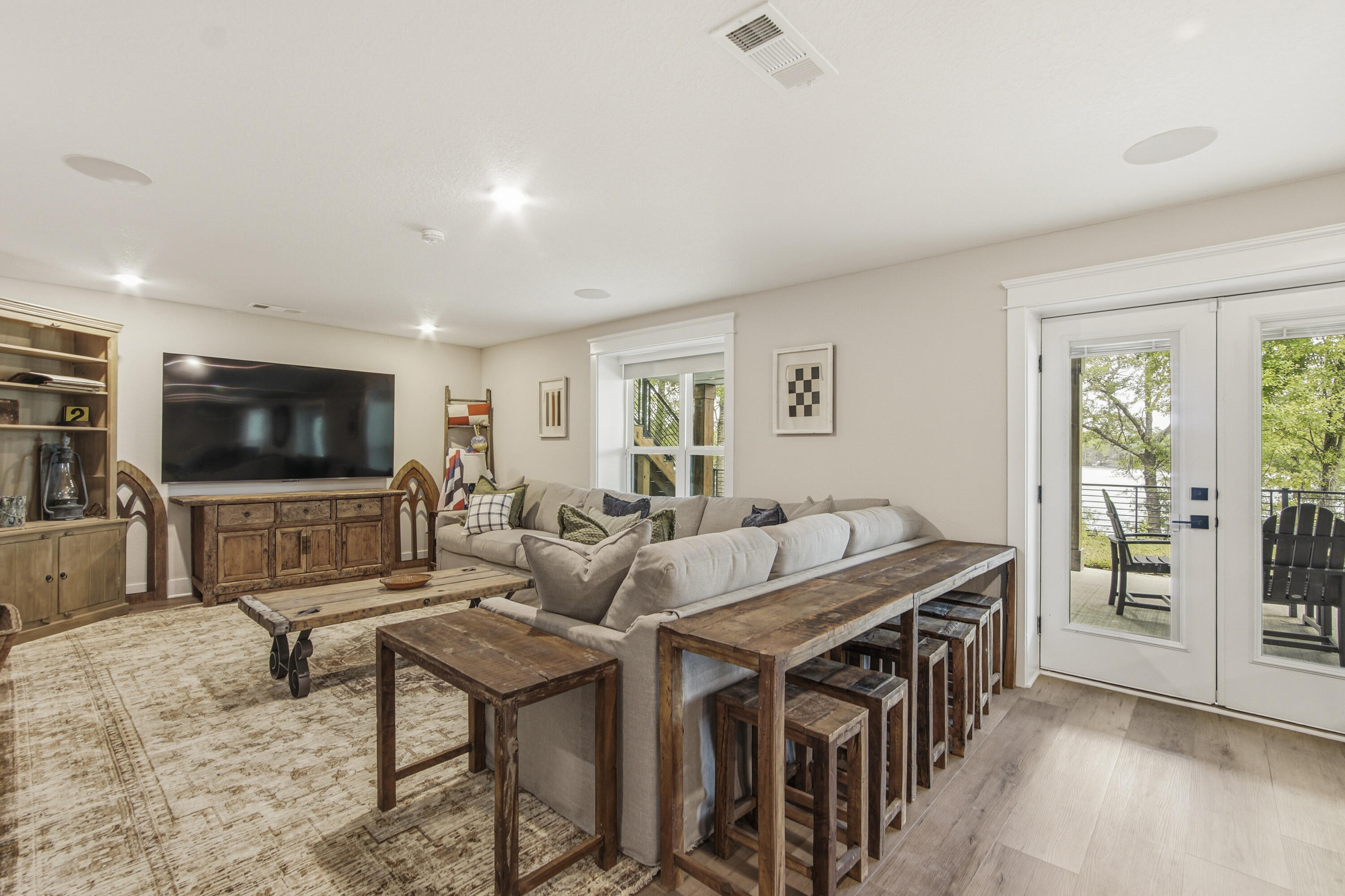 BLUE CYPRESS - Residential