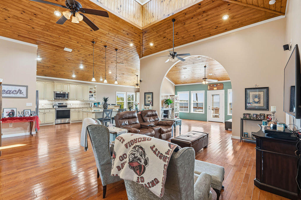 Beatrice point/Alden Lane - Residential