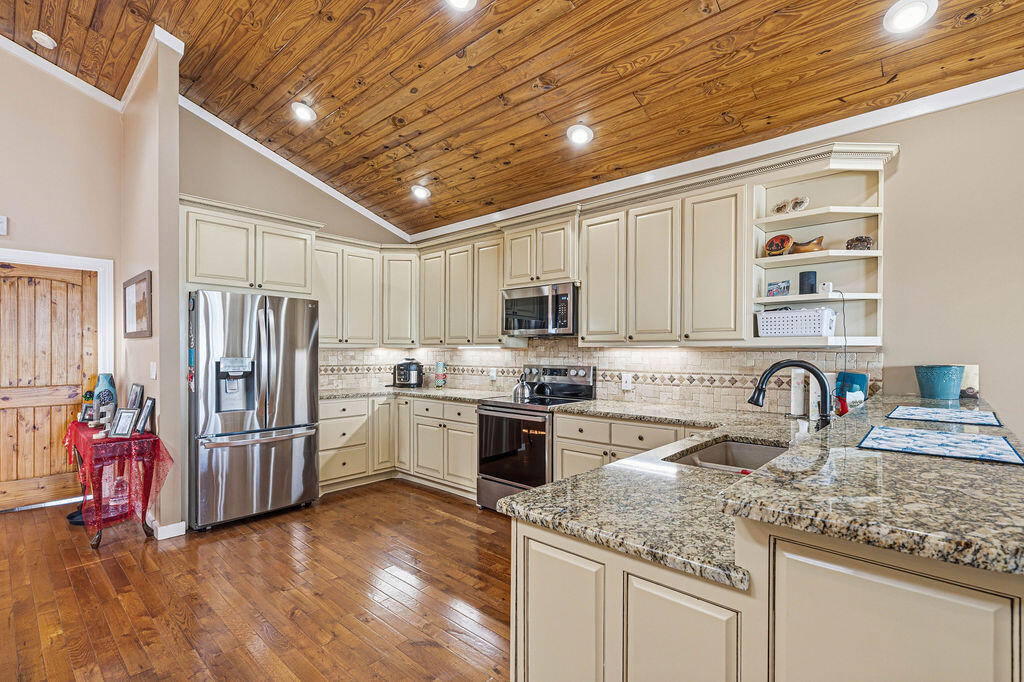 Beatrice point/Alden Lane - Residential