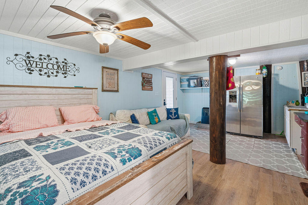 Beatrice point/Alden Lane - Residential