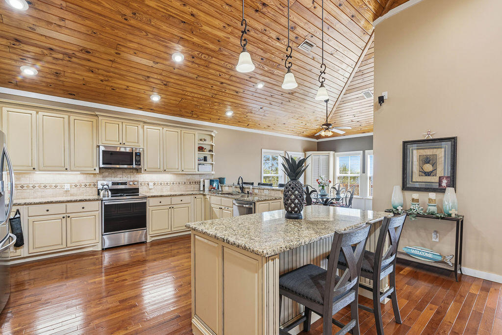 Beatrice point/Alden Lane - Residential