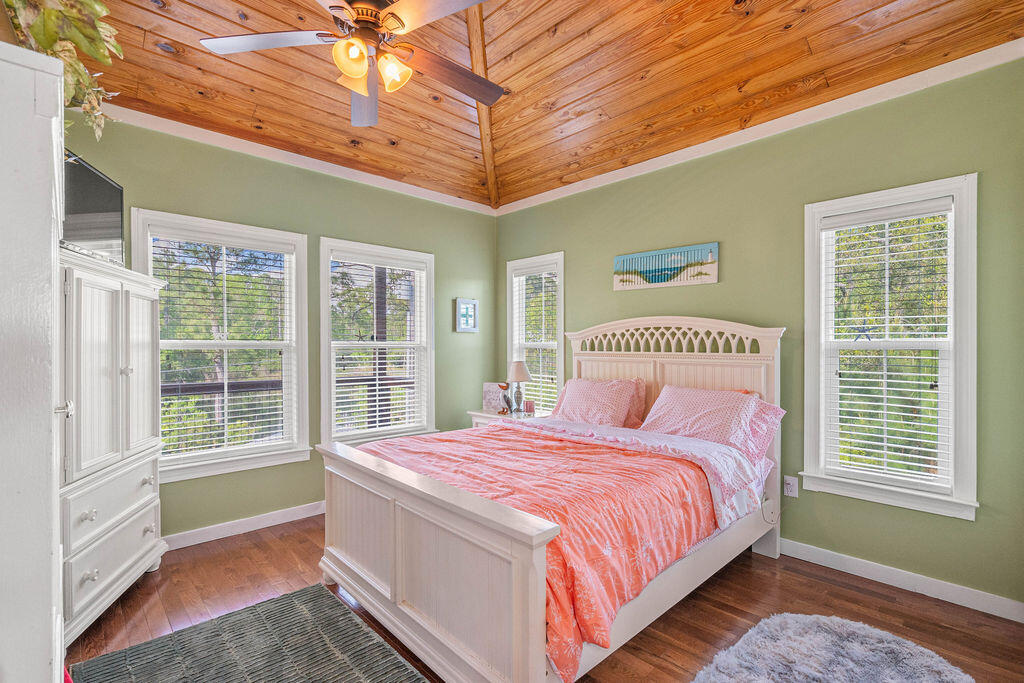 Beatrice point/Alden Lane - Residential