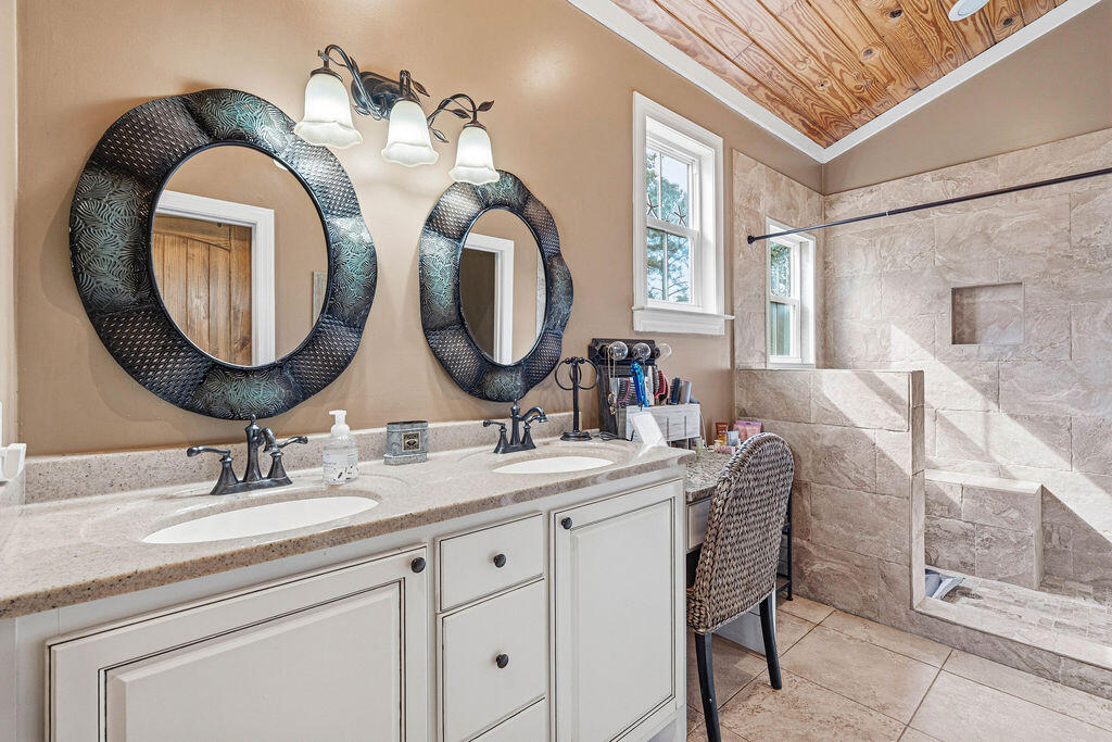 Beatrice point/Alden Lane - Residential