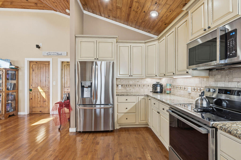 Beatrice point/Alden Lane - Residential