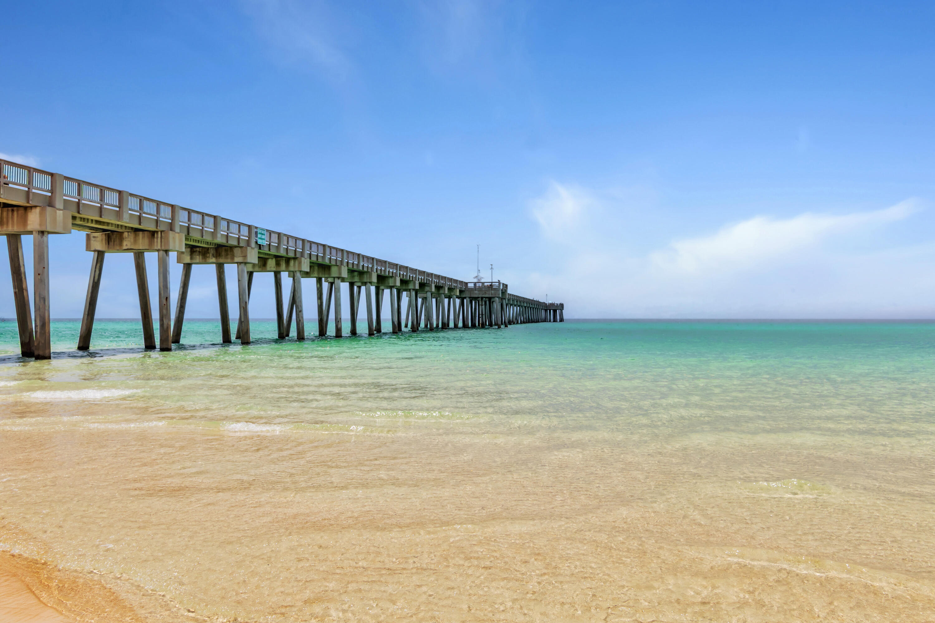 LAKESIDE VILLAS - Residential