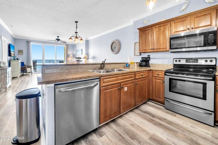 EMERALD ISLE - Residential