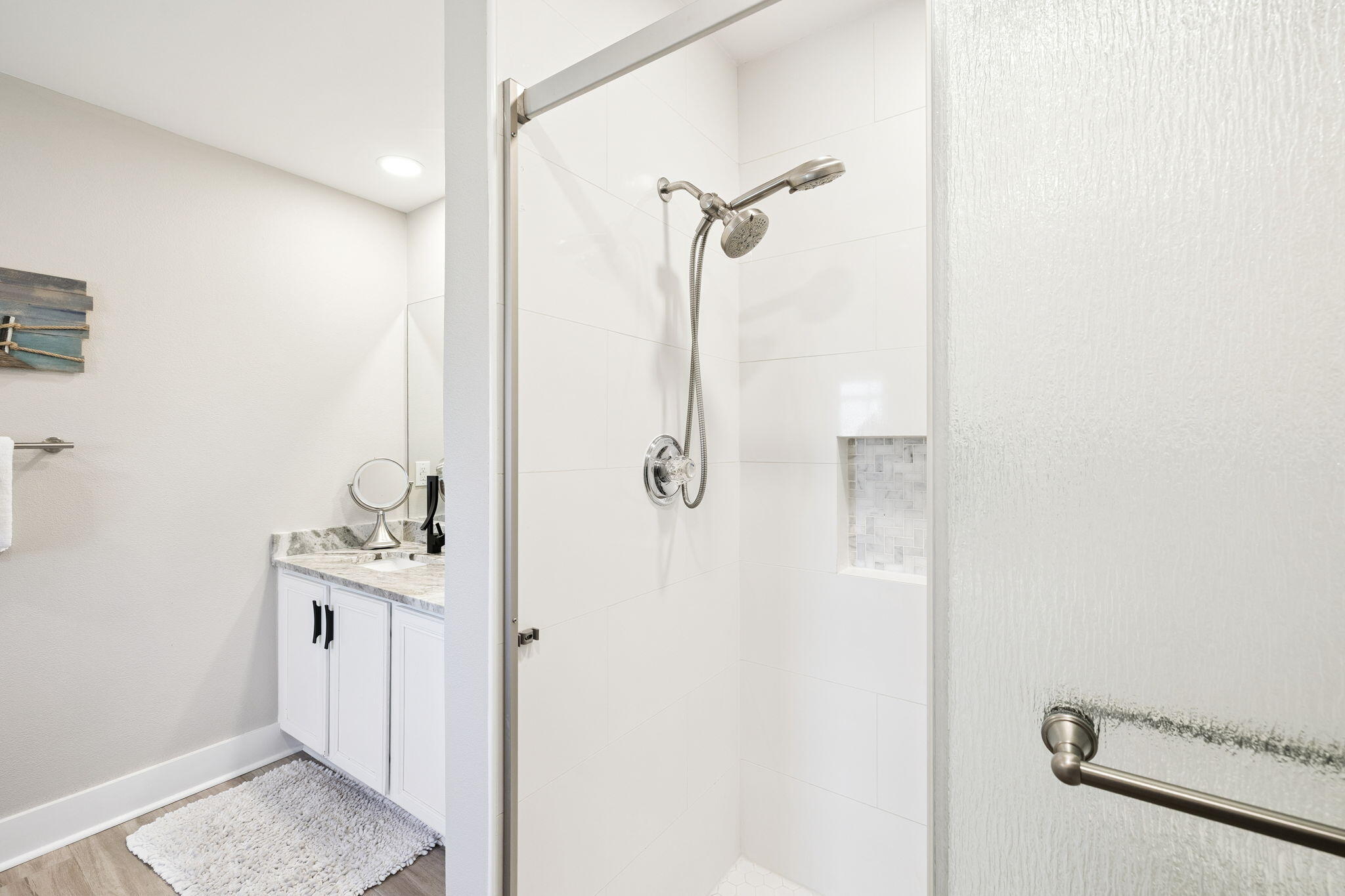 PARADISE RETREAT - Residential