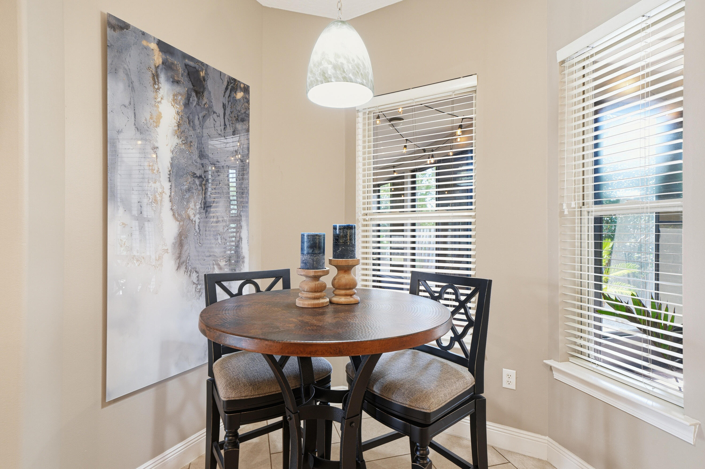 CHARDONNAY ESTATES - Residential