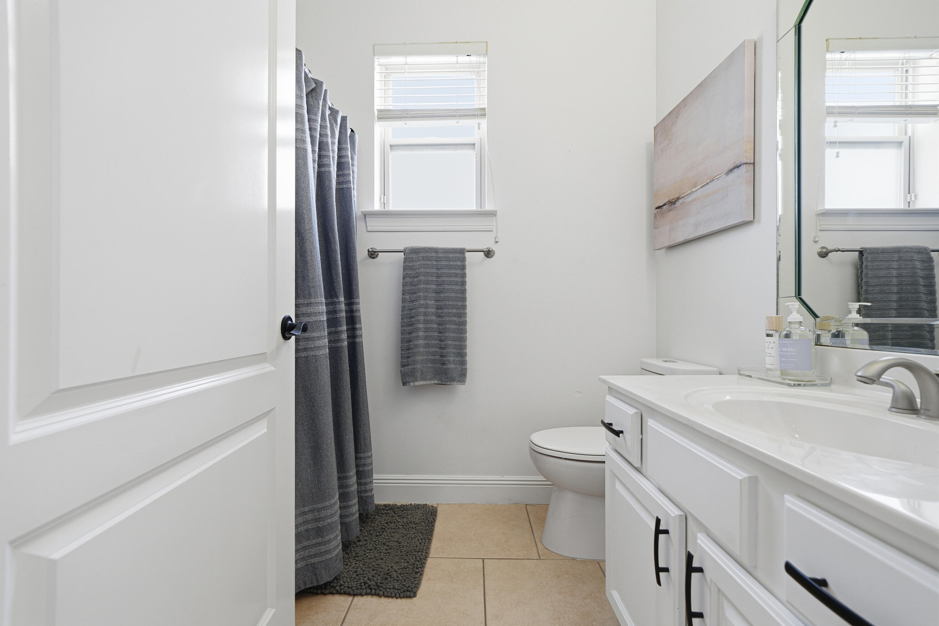 CHARDONNAY ESTATES - Residential