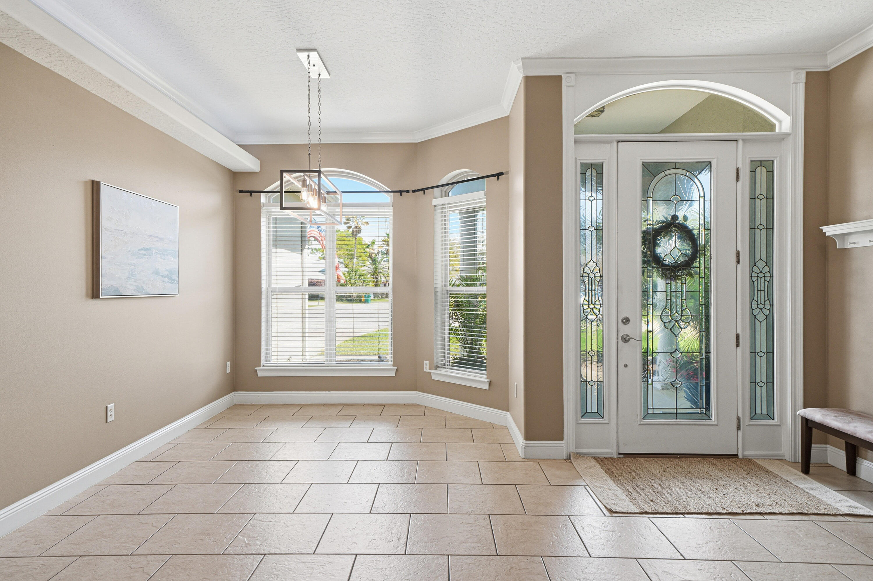 CHARDONNAY ESTATES - Residential