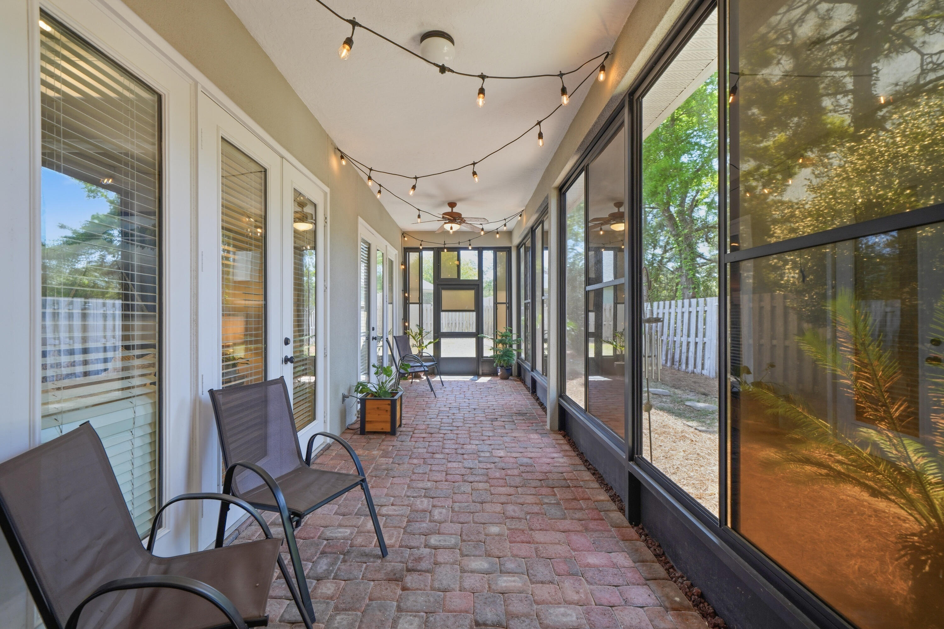 CHARDONNAY ESTATES - Residential