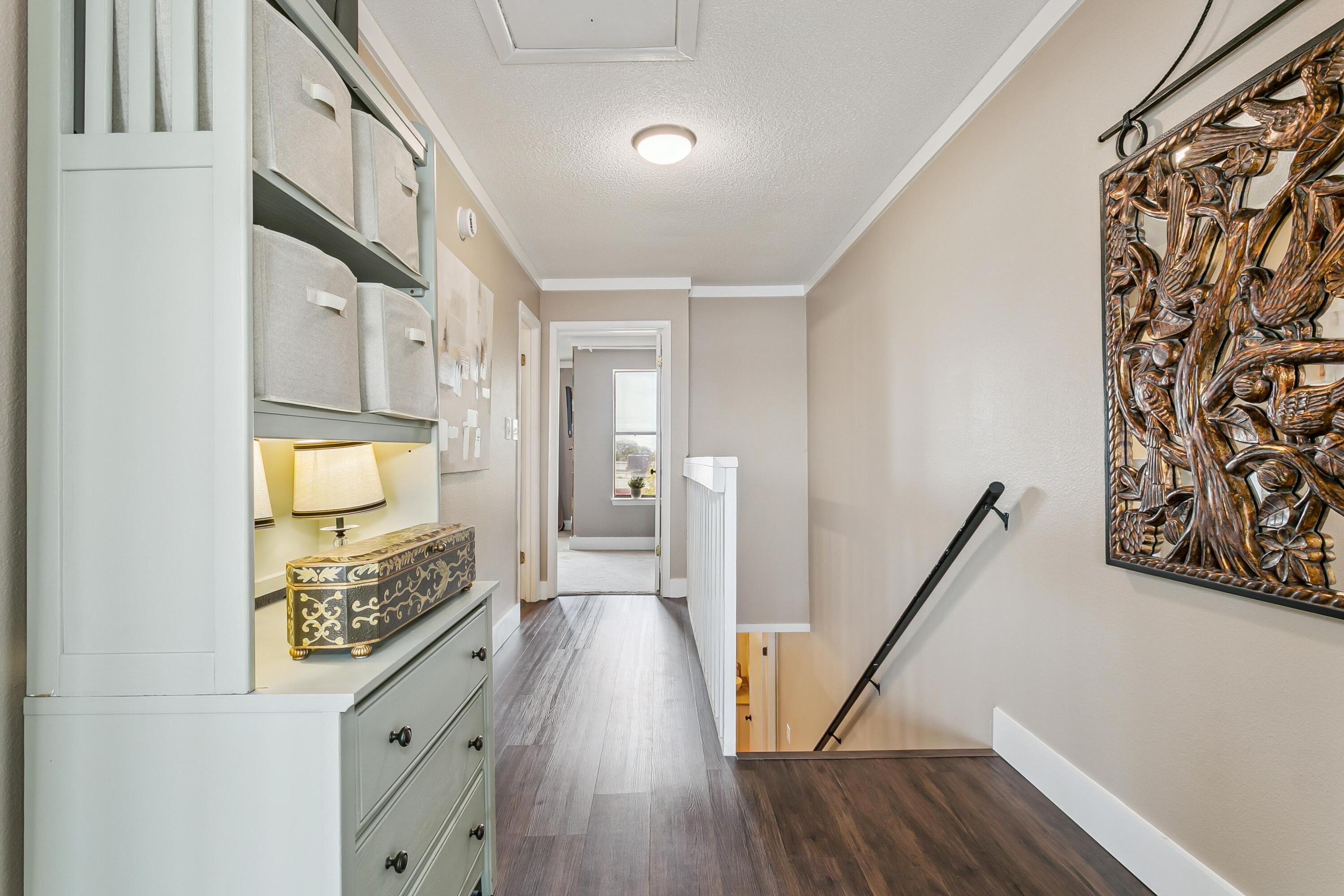 BAYOU PINES T/H - Residential