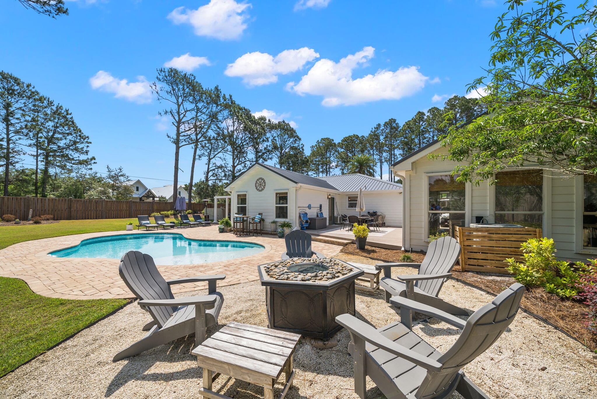 SANTA ROSA RIDGE UNIT 4 - Residential