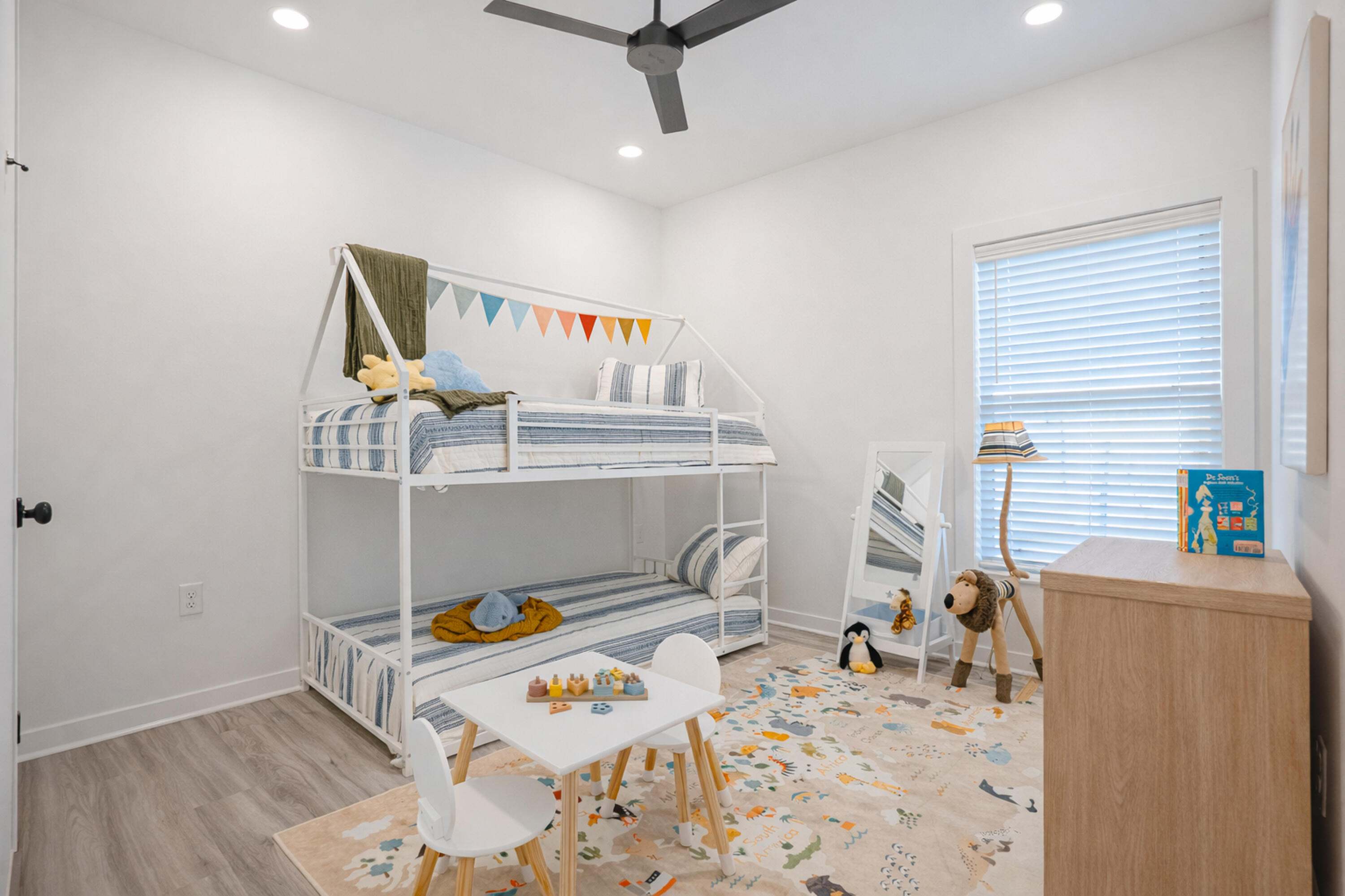 SUNNY HILLS SD - Residential