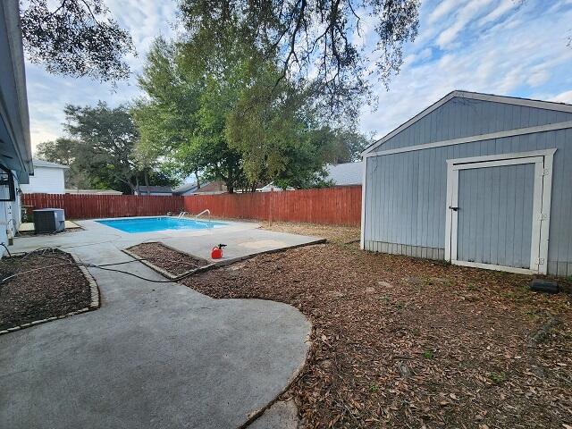 CREEKSIDE 1 - Residential Lease