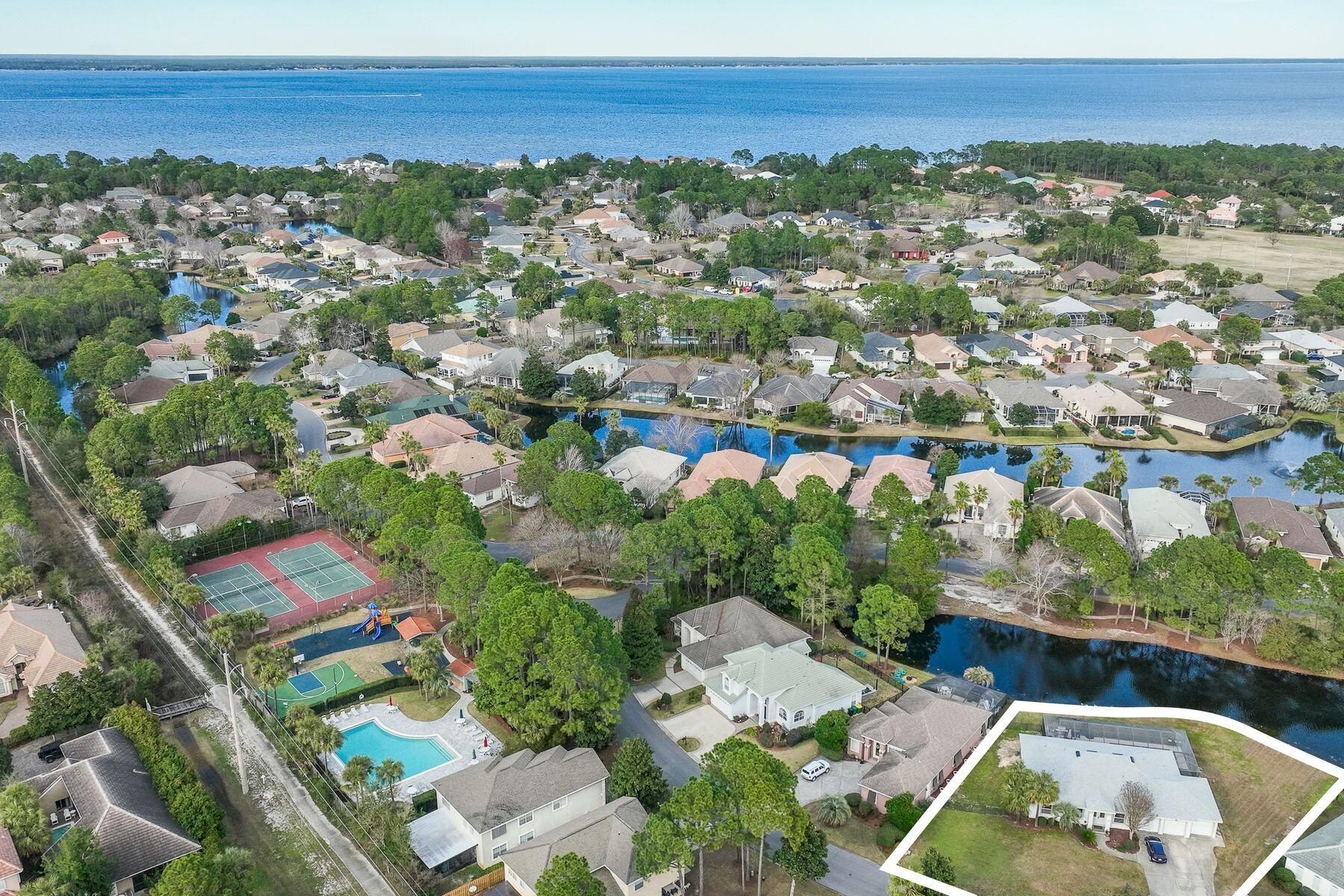 EMERALD LAKES PH 2 - Residential