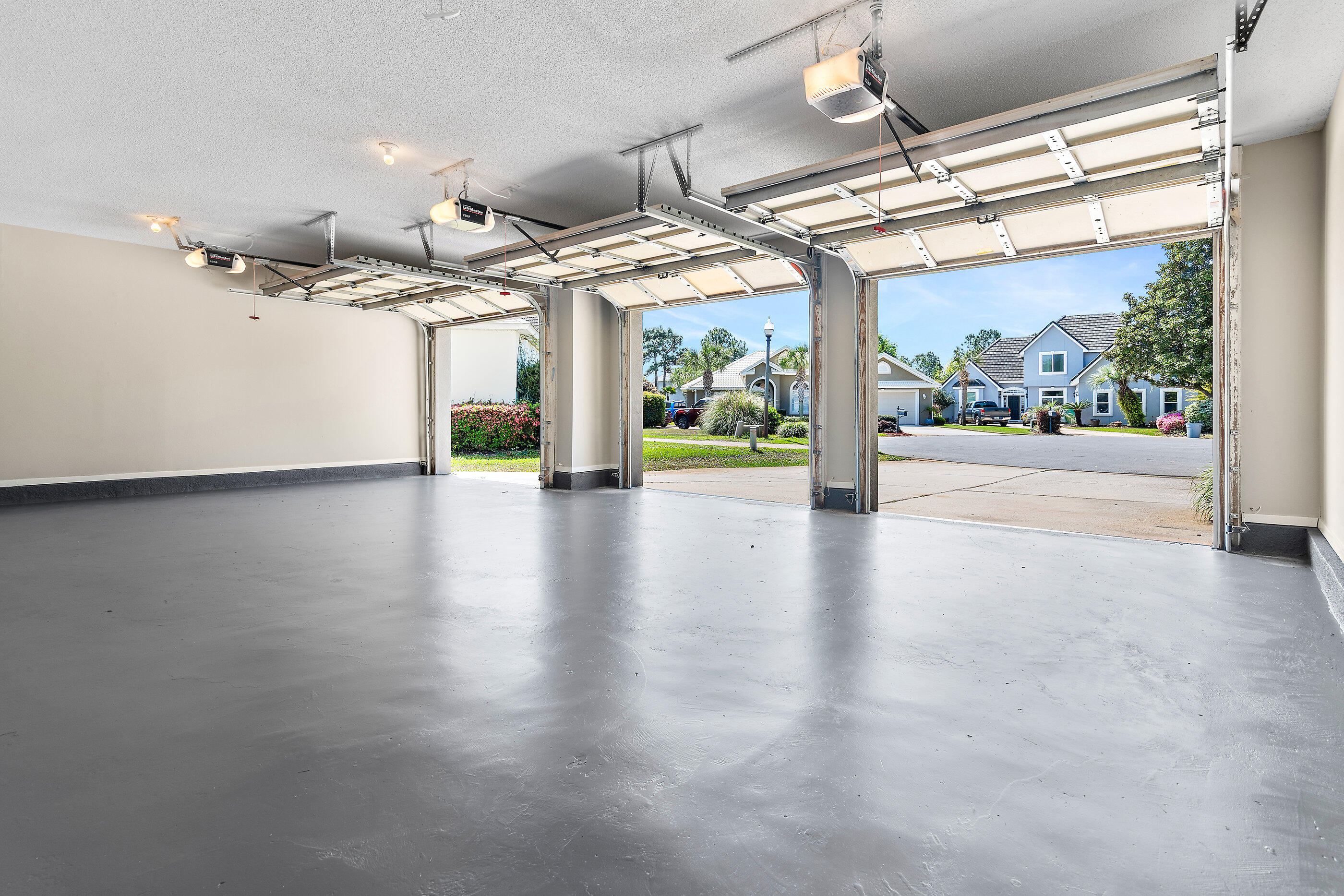 EMERALD LAKES PH 2 - Residential