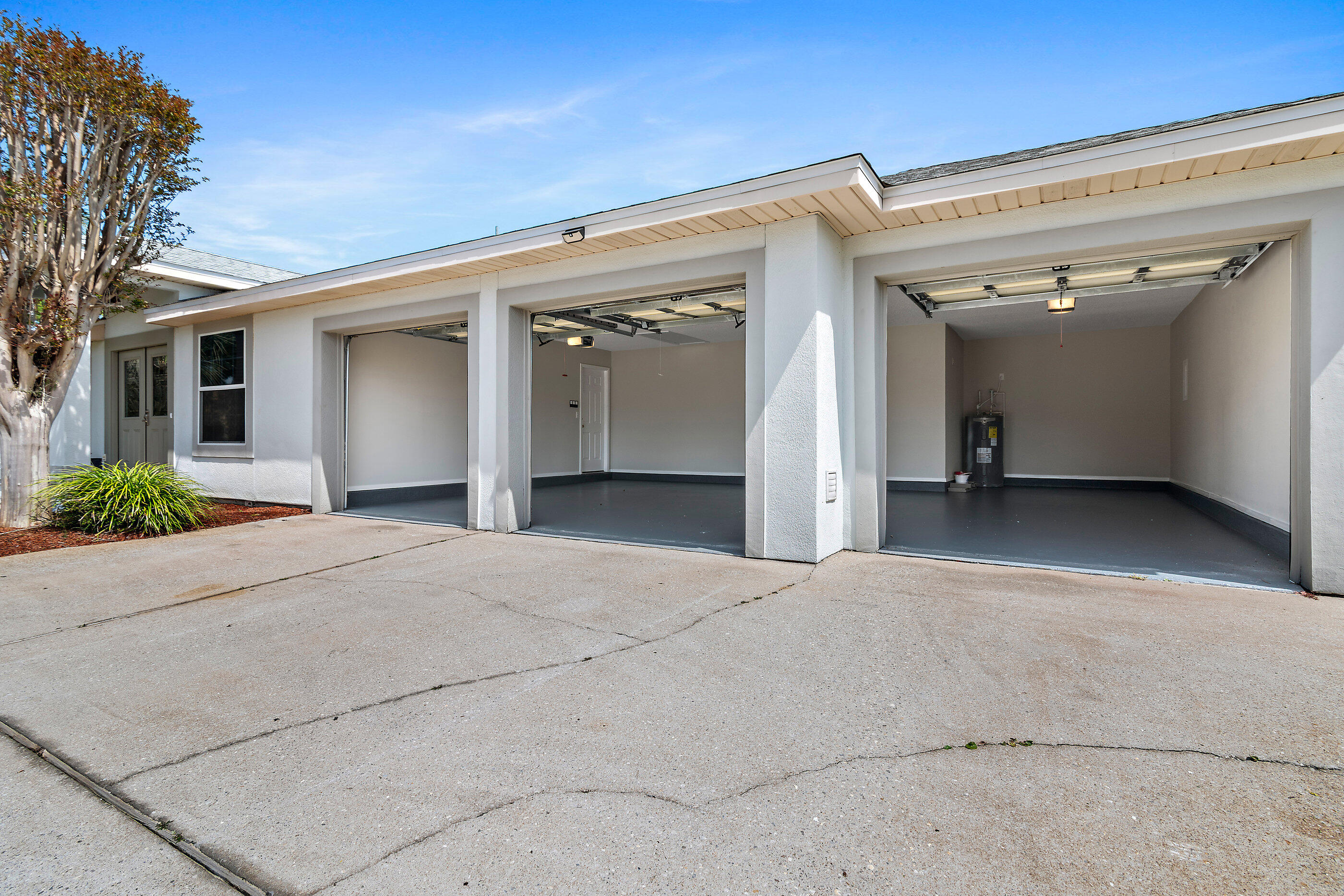 EMERALD LAKES PH 2 - Residential