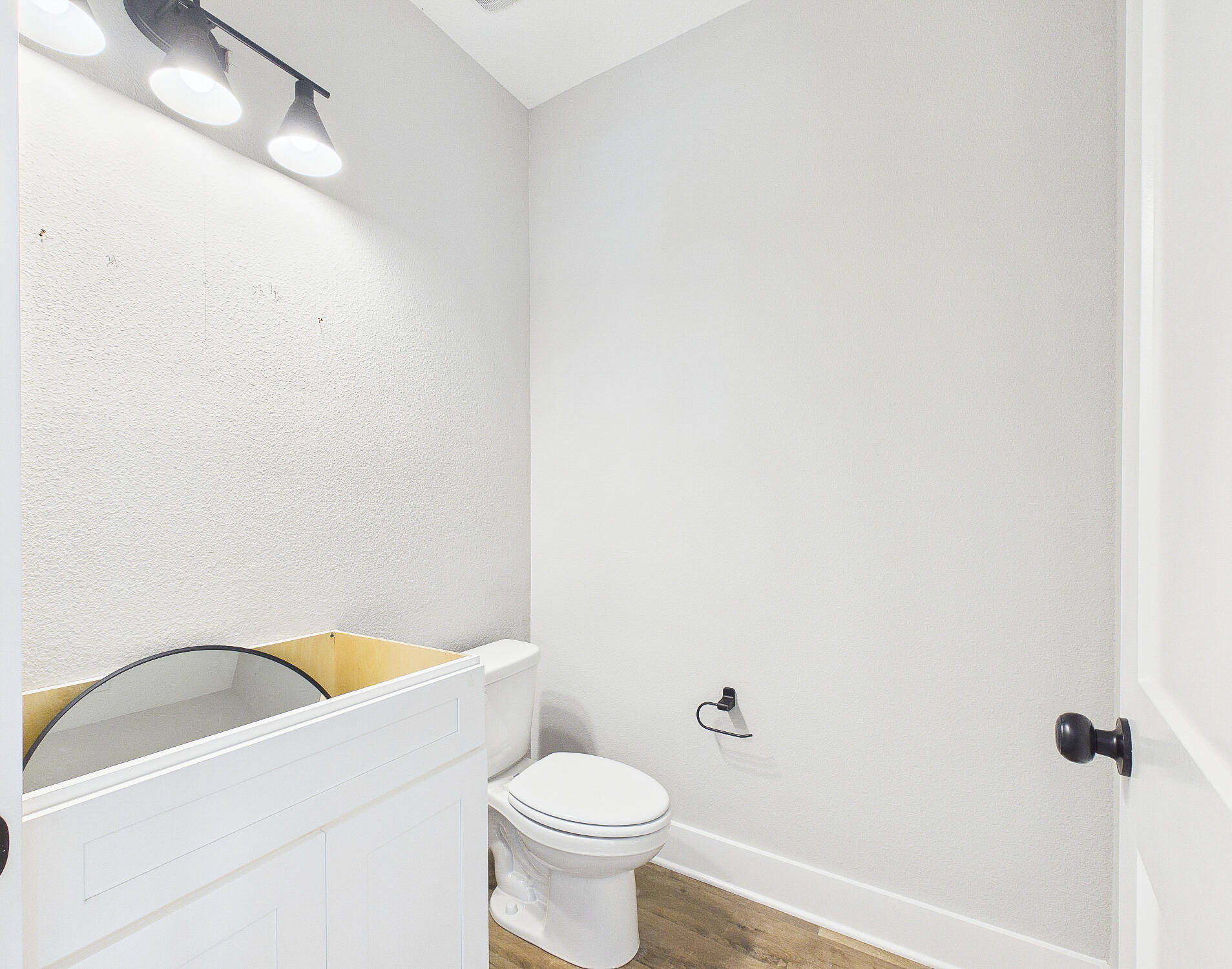 PINECREST - Residential