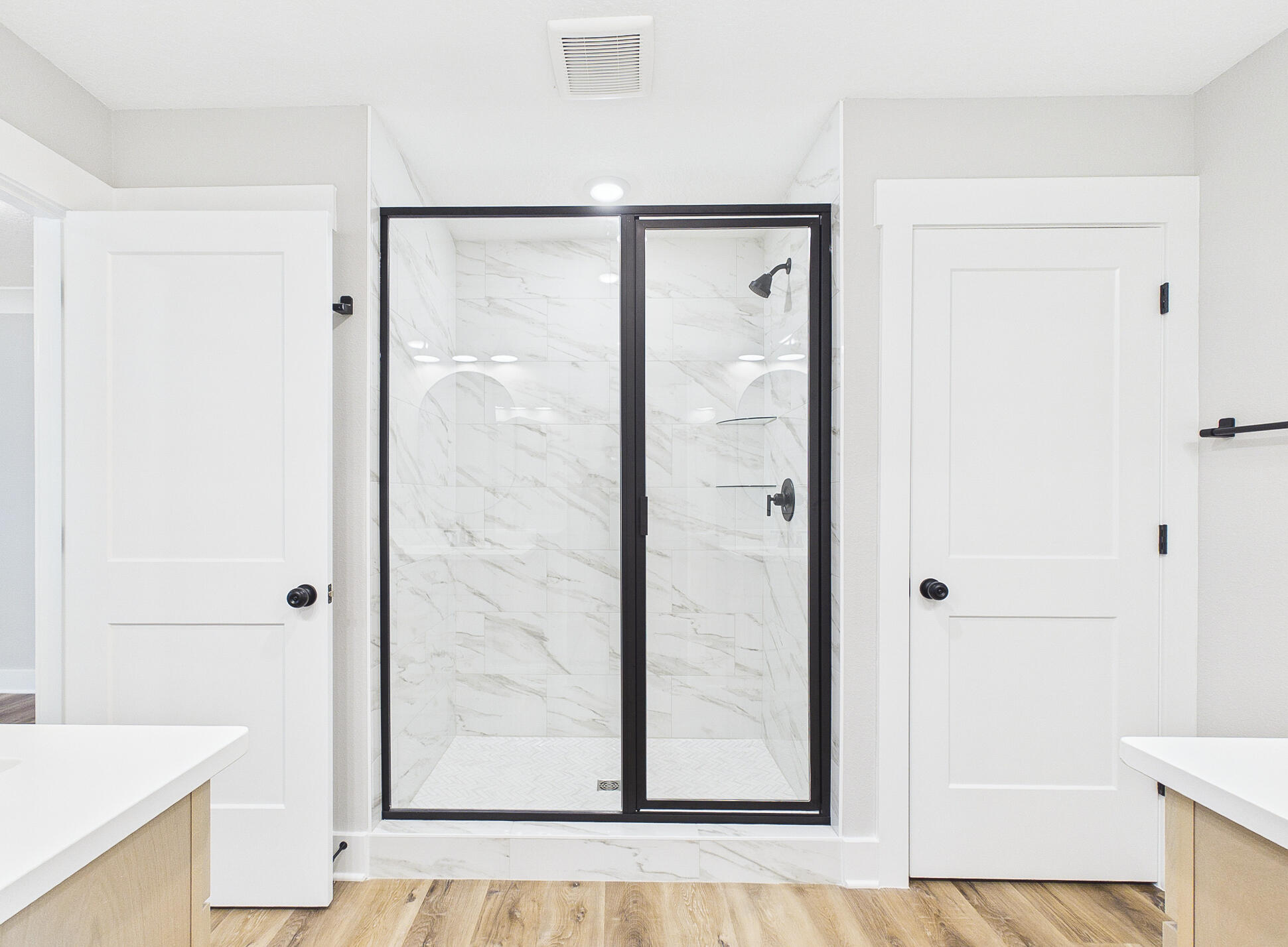 PINECREST - Residential