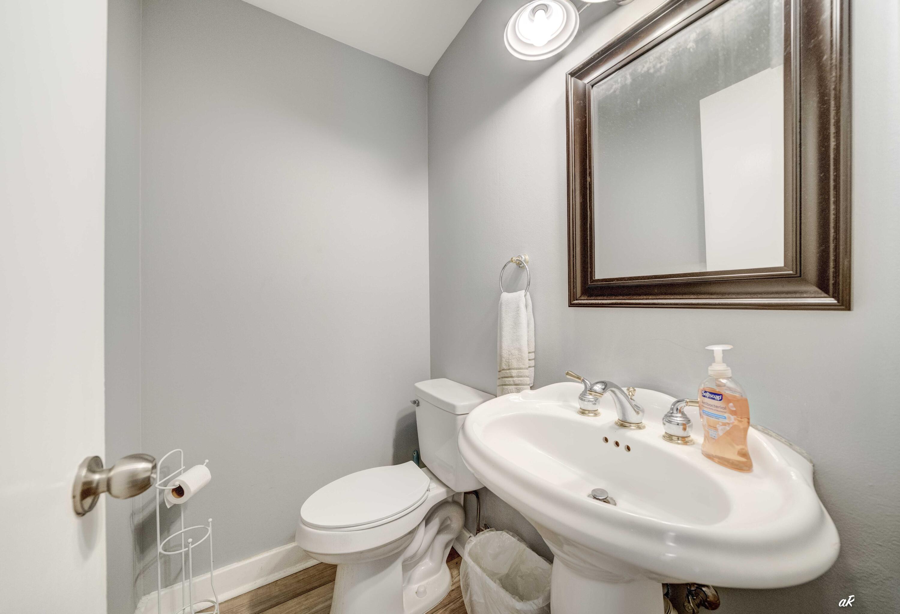 Colony Club - Residential