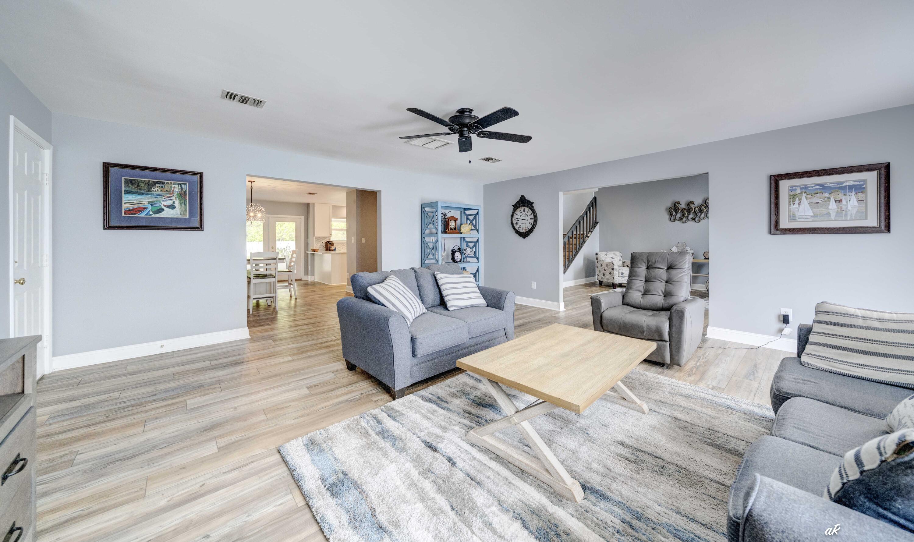 Colony Club - Residential