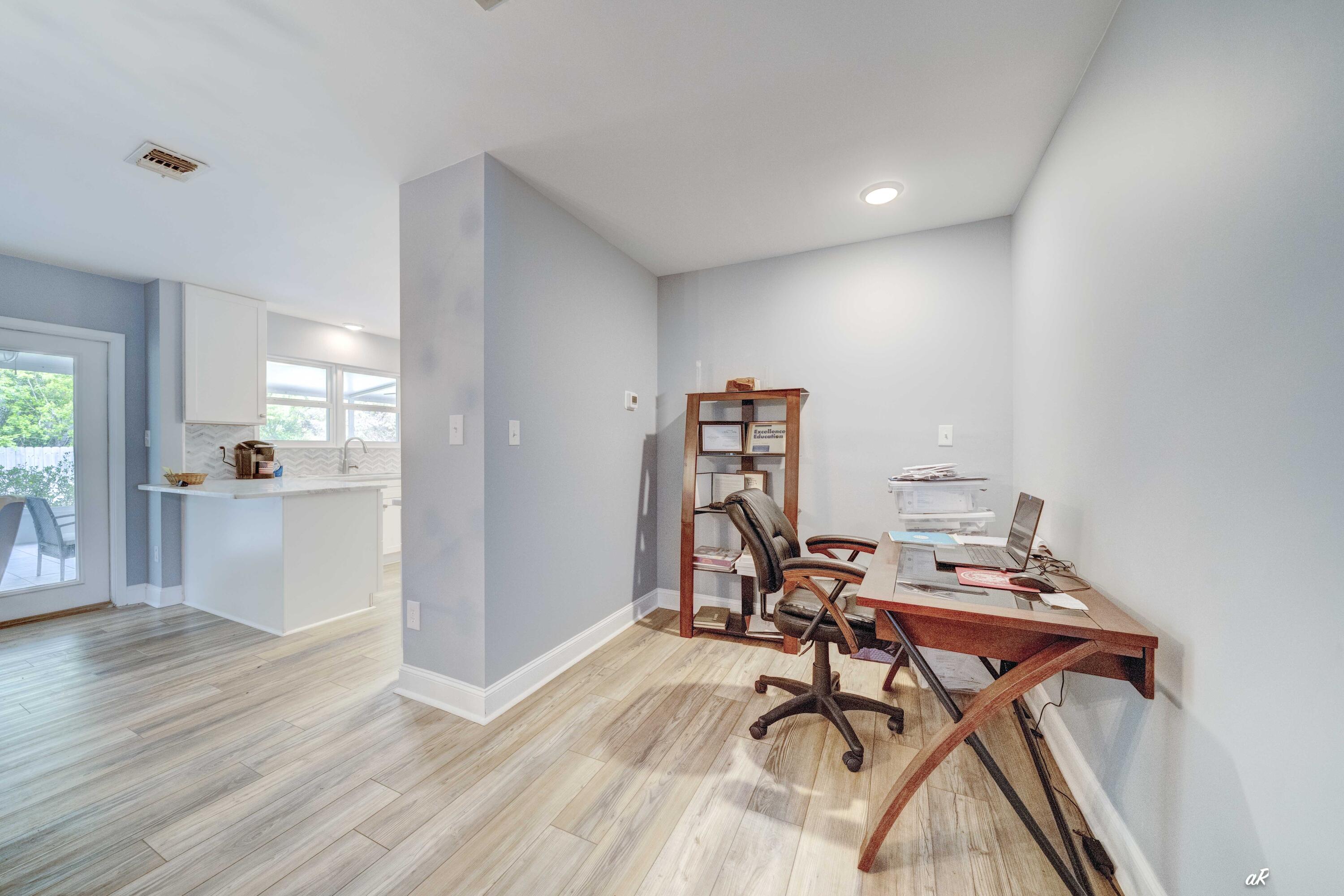 Colony Club - Residential