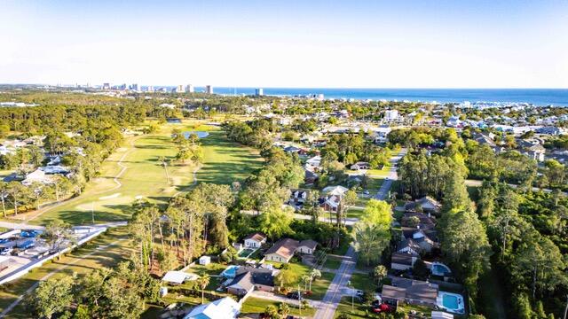 Colony Club - Residential