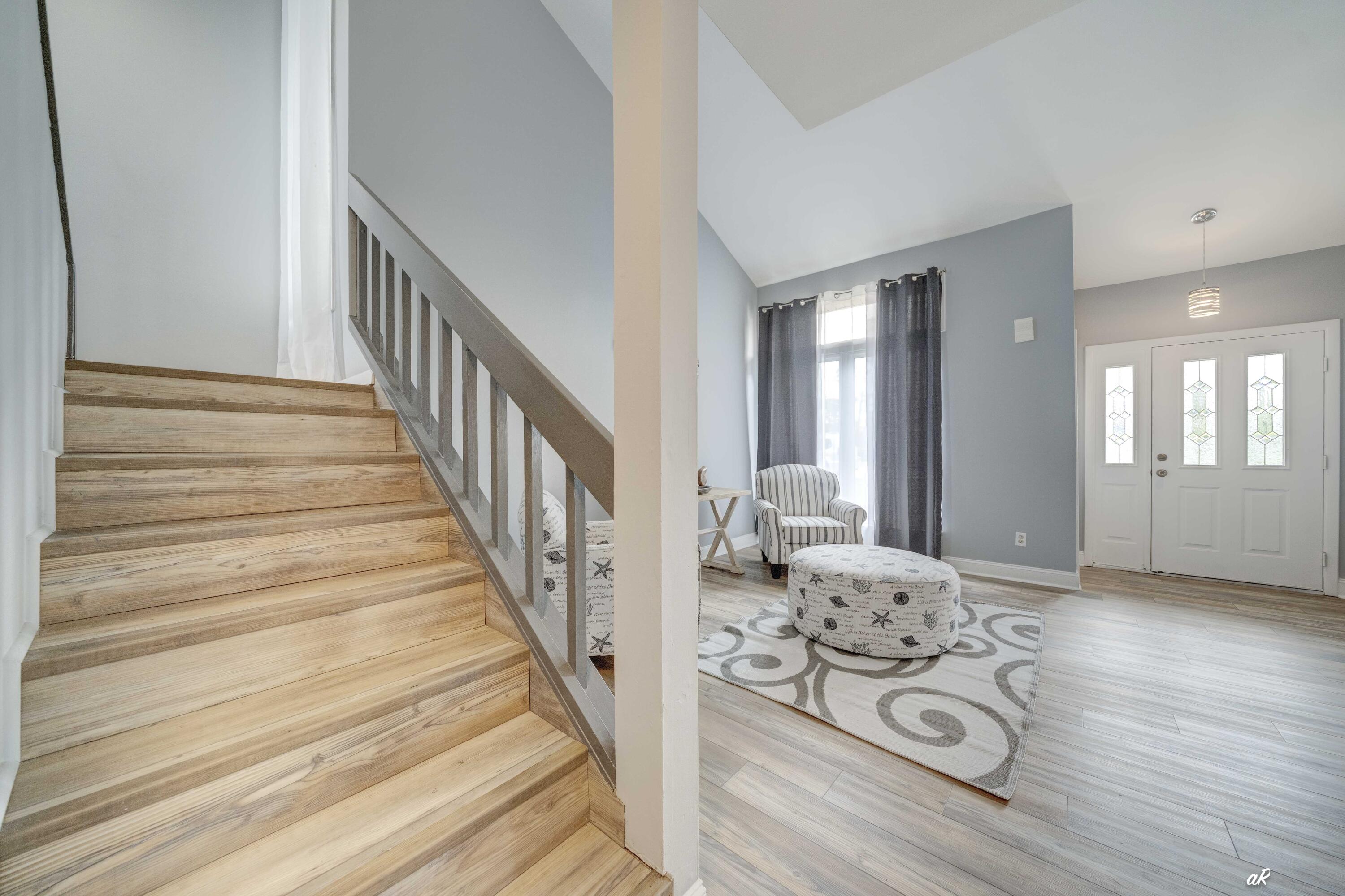 Colony Club - Residential