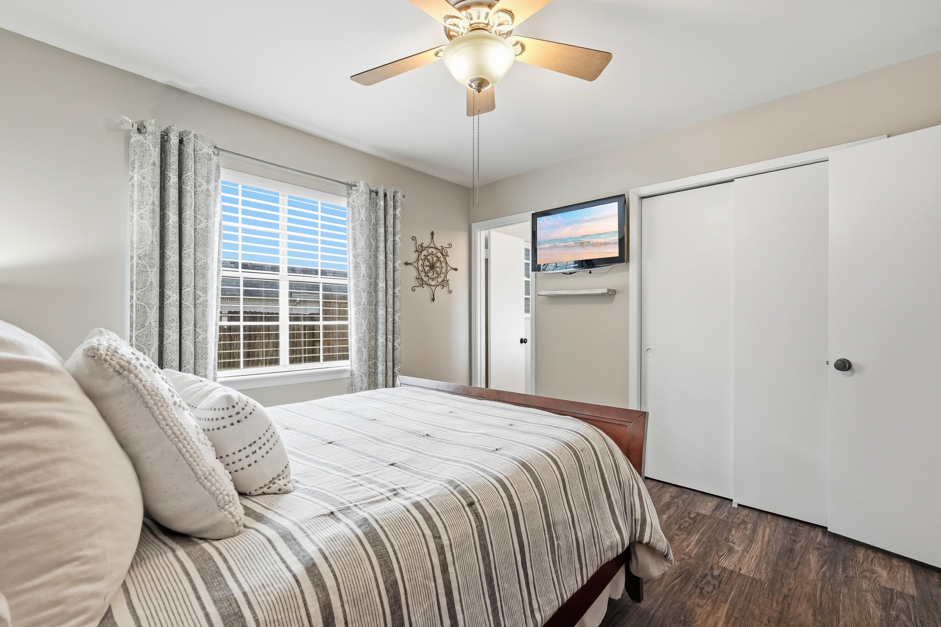 SEA HILLS - Residential