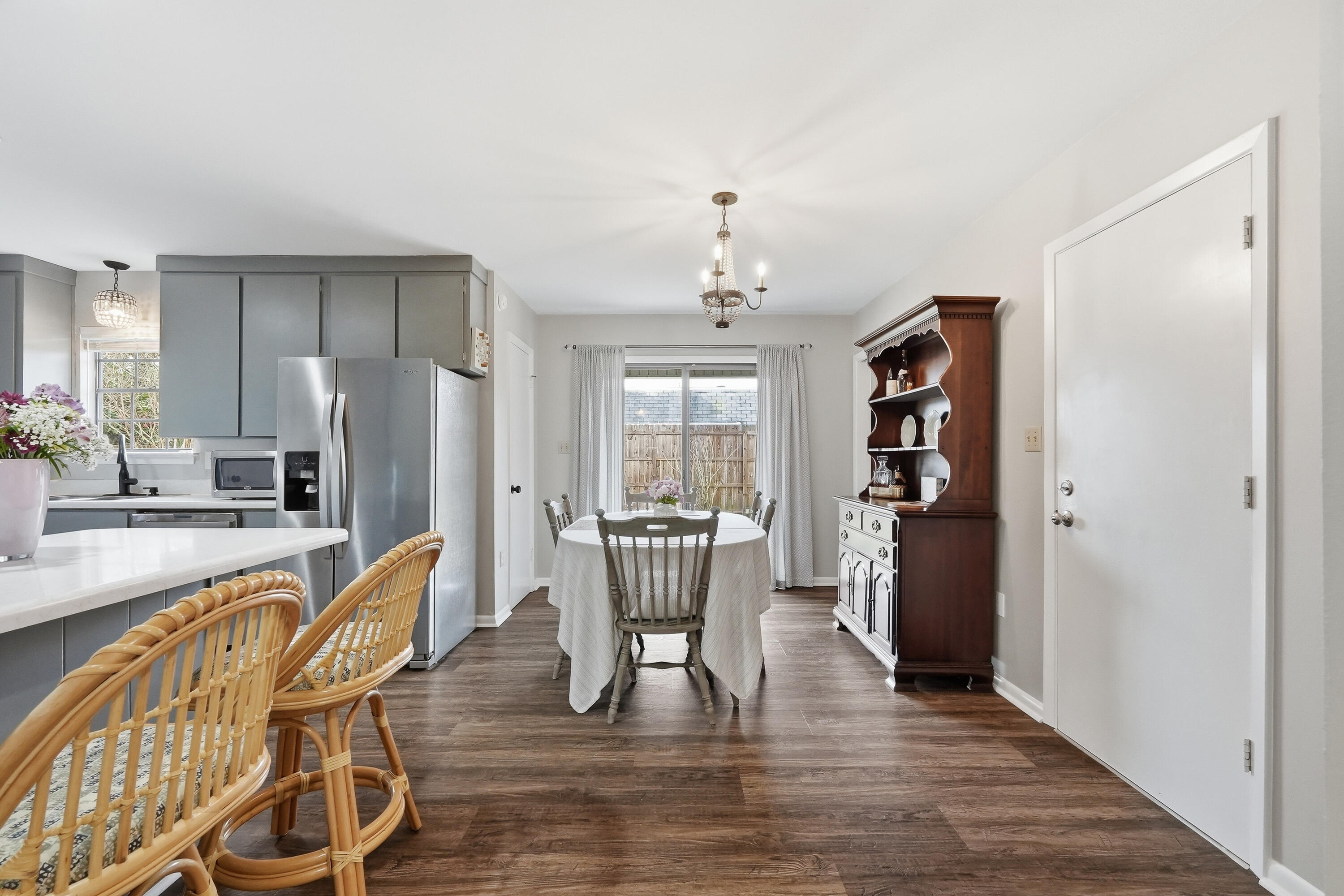 SEA HILLS - Residential