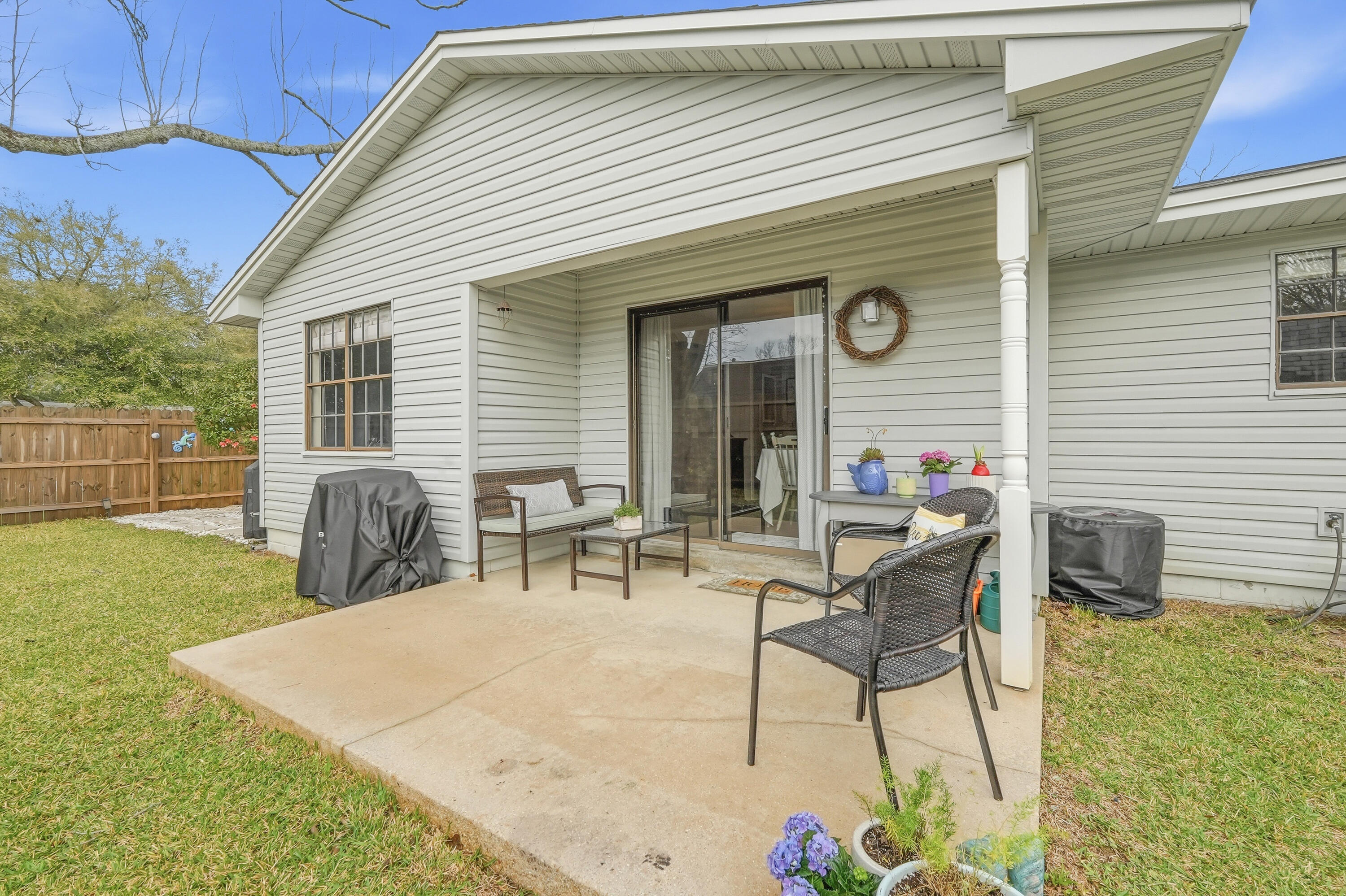 SEA HILLS - Residential