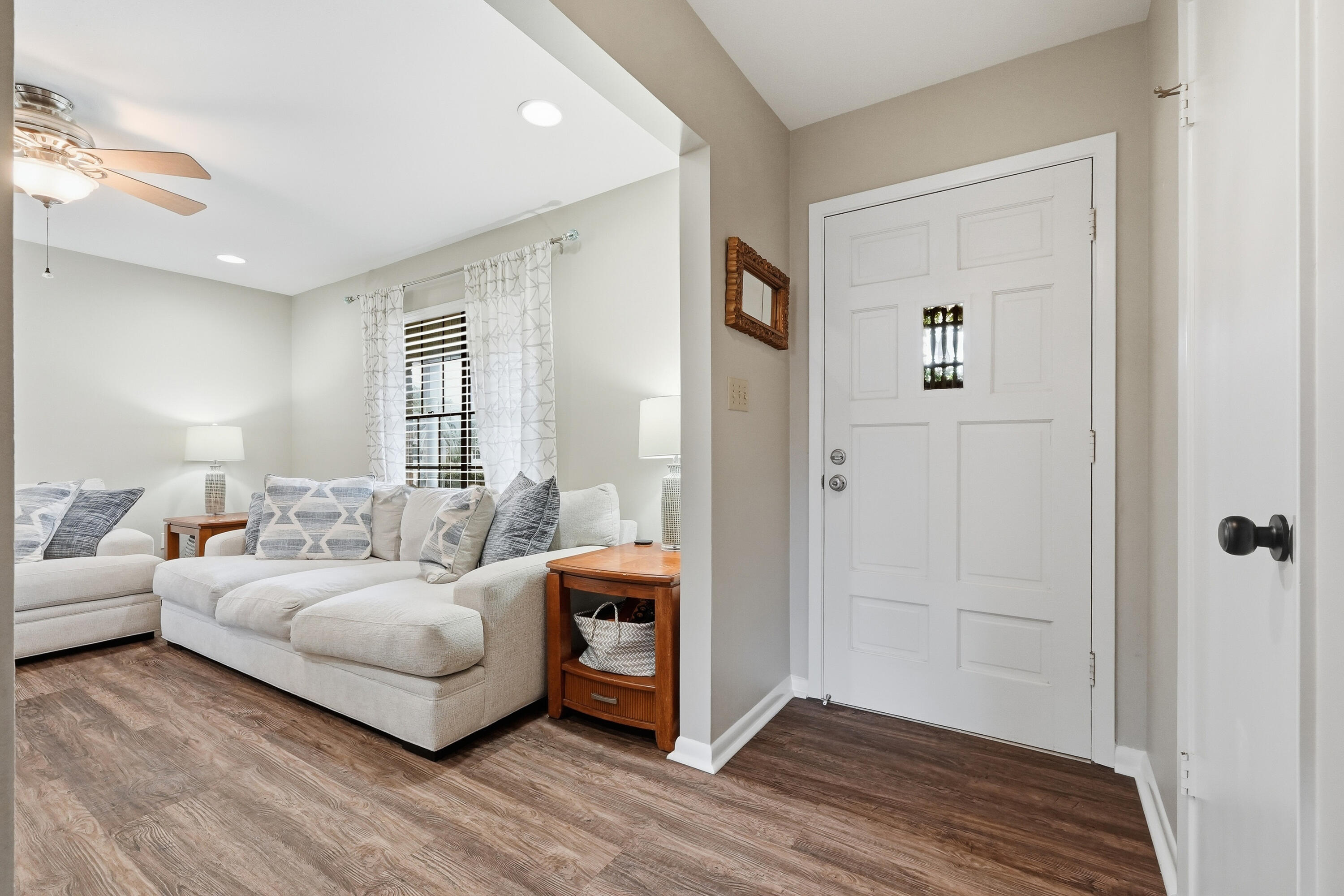 SEA HILLS - Residential