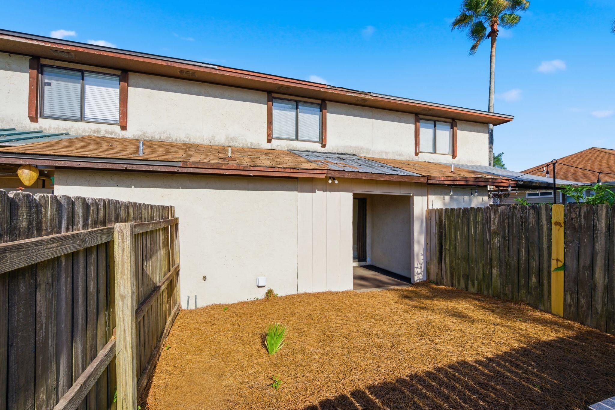 INDIAN HILLS - Residential