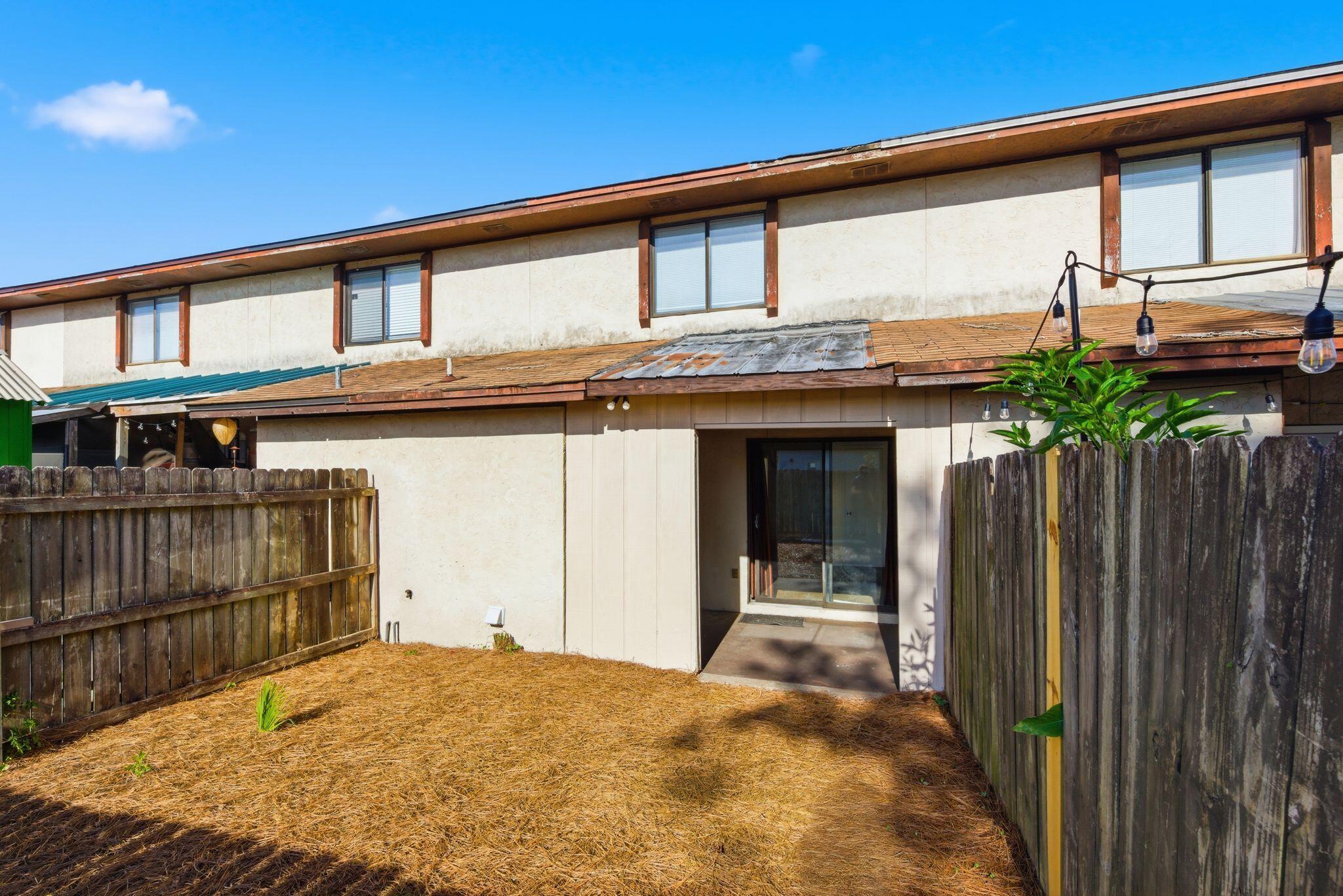 INDIAN HILLS - Residential