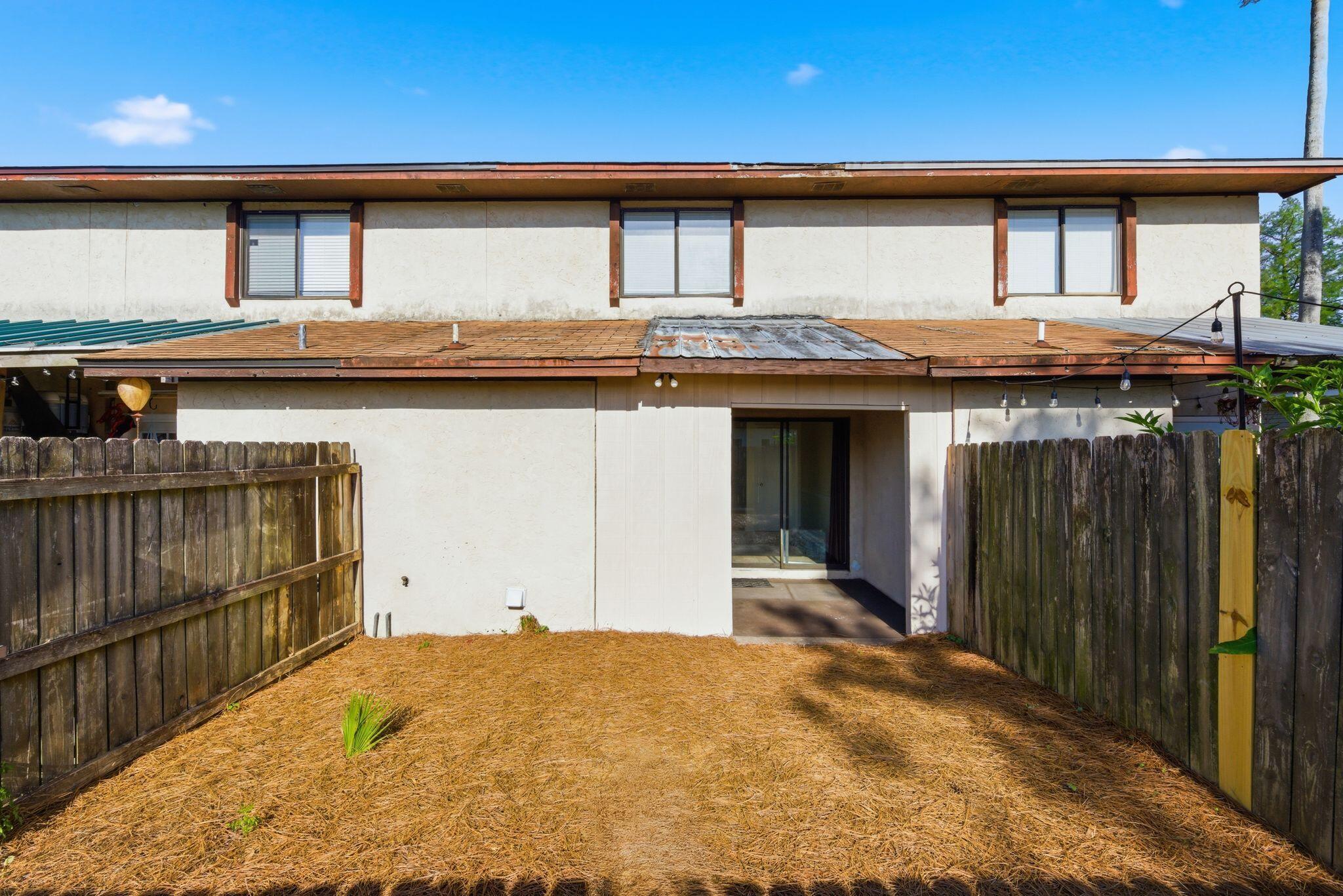 INDIAN HILLS - Residential