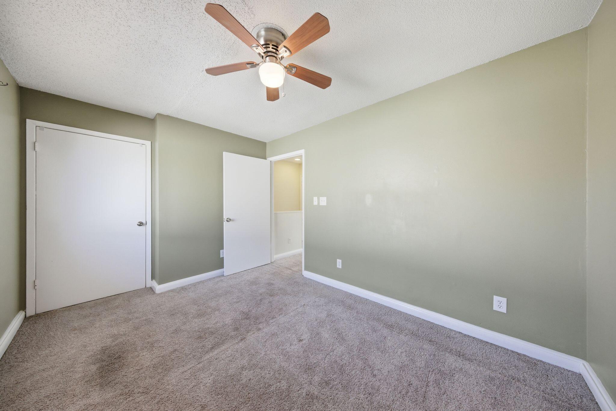 INDIAN HILLS - Residential