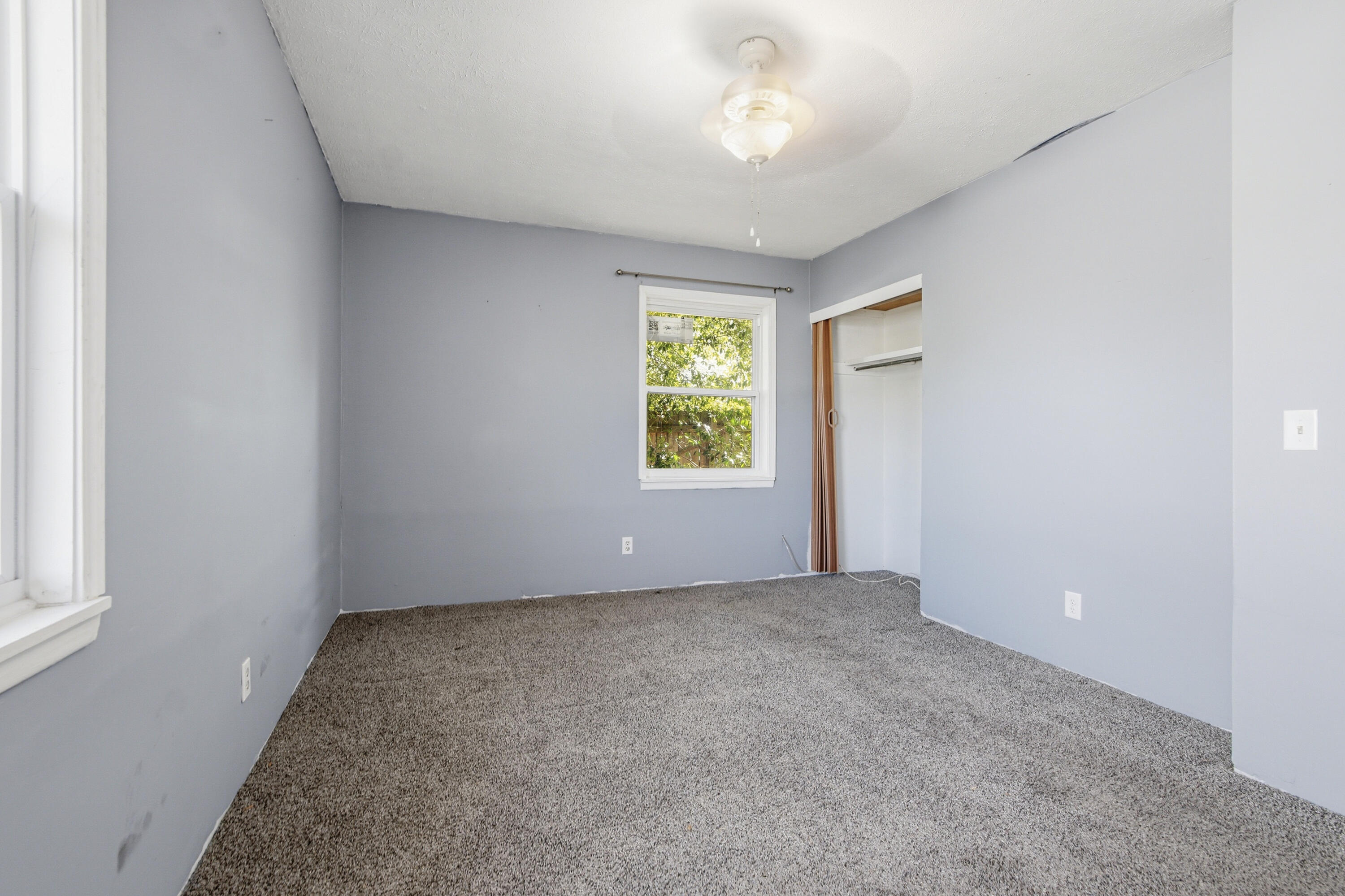 OXFORD PLACE UNIT 2 - Residential