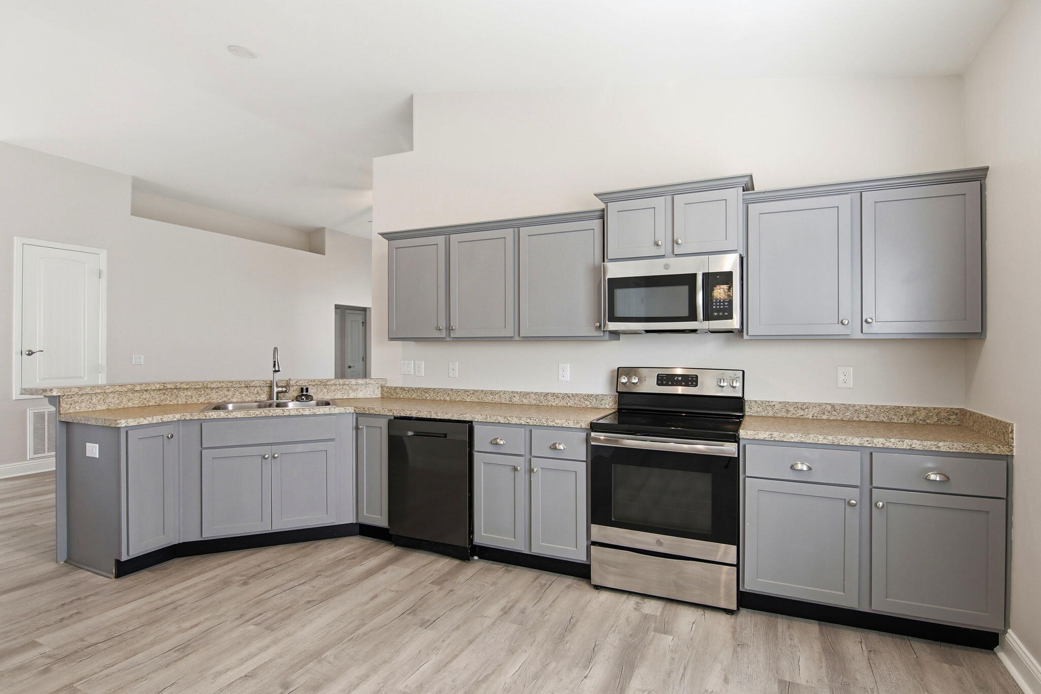 Lafayette Creek Landing - Residential