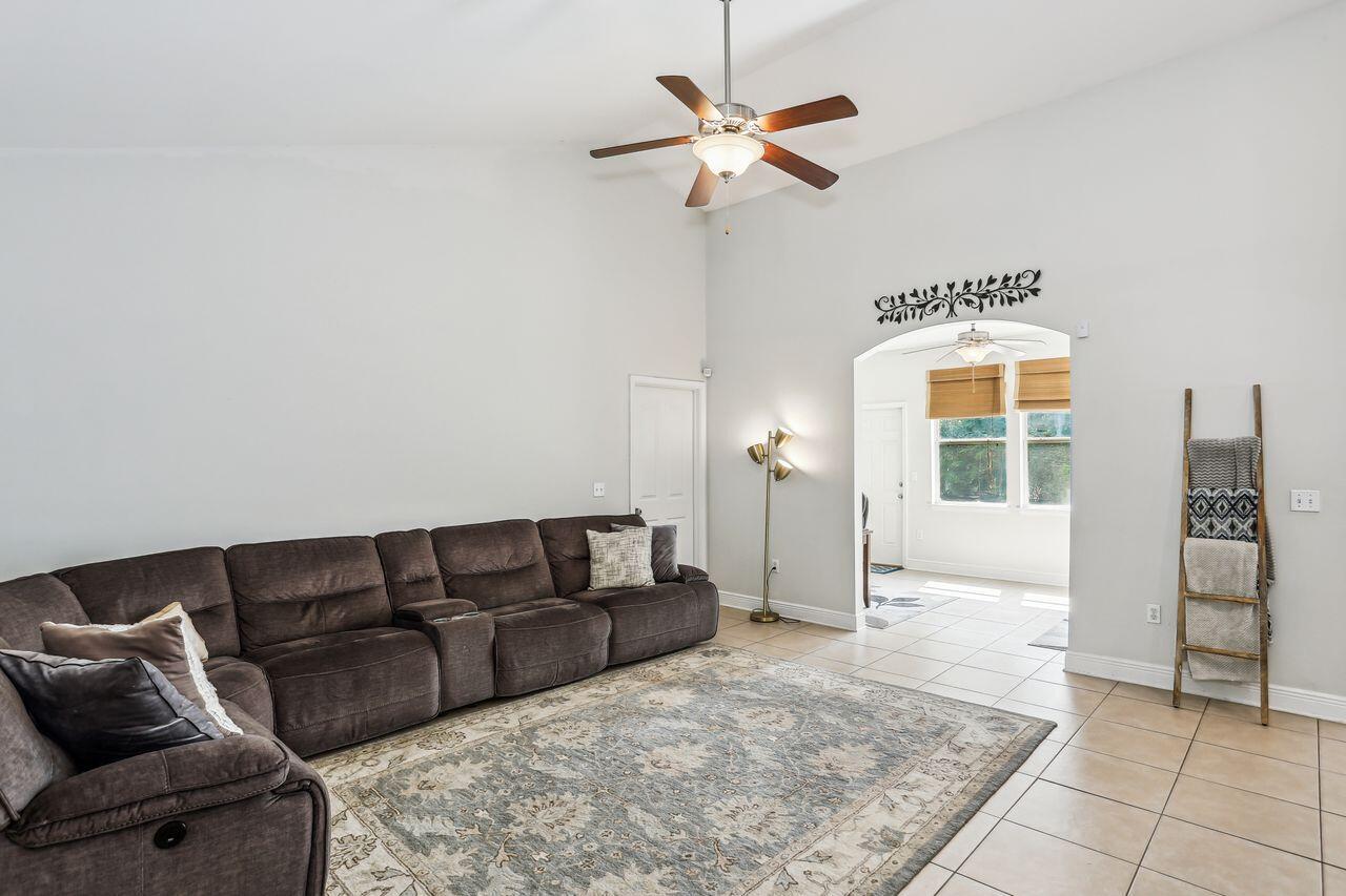 ROLLING RIDGE S/D - Residential