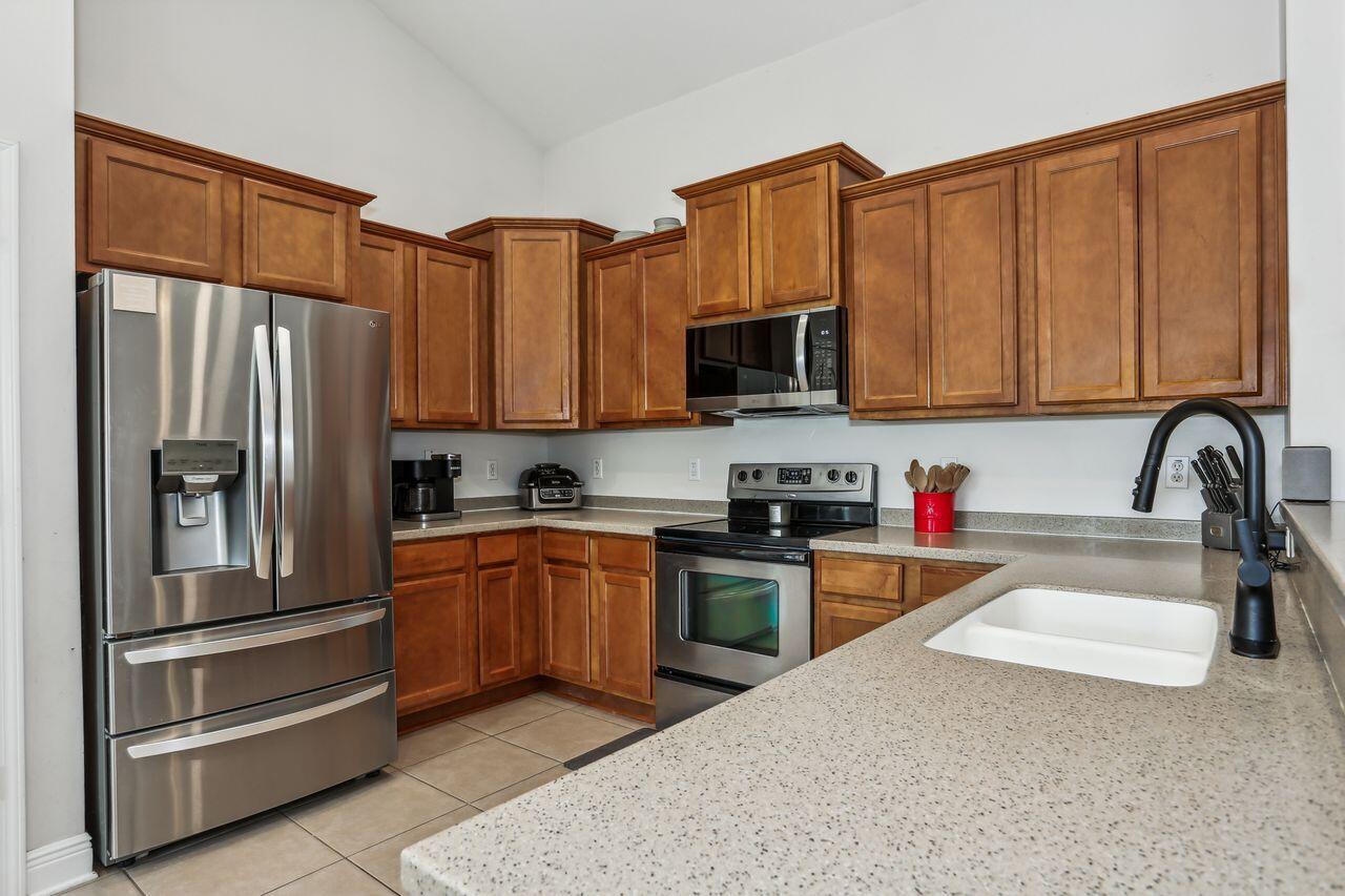 ROLLING RIDGE S/D - Residential