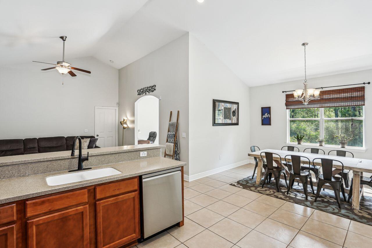 ROLLING RIDGE S/D - Residential