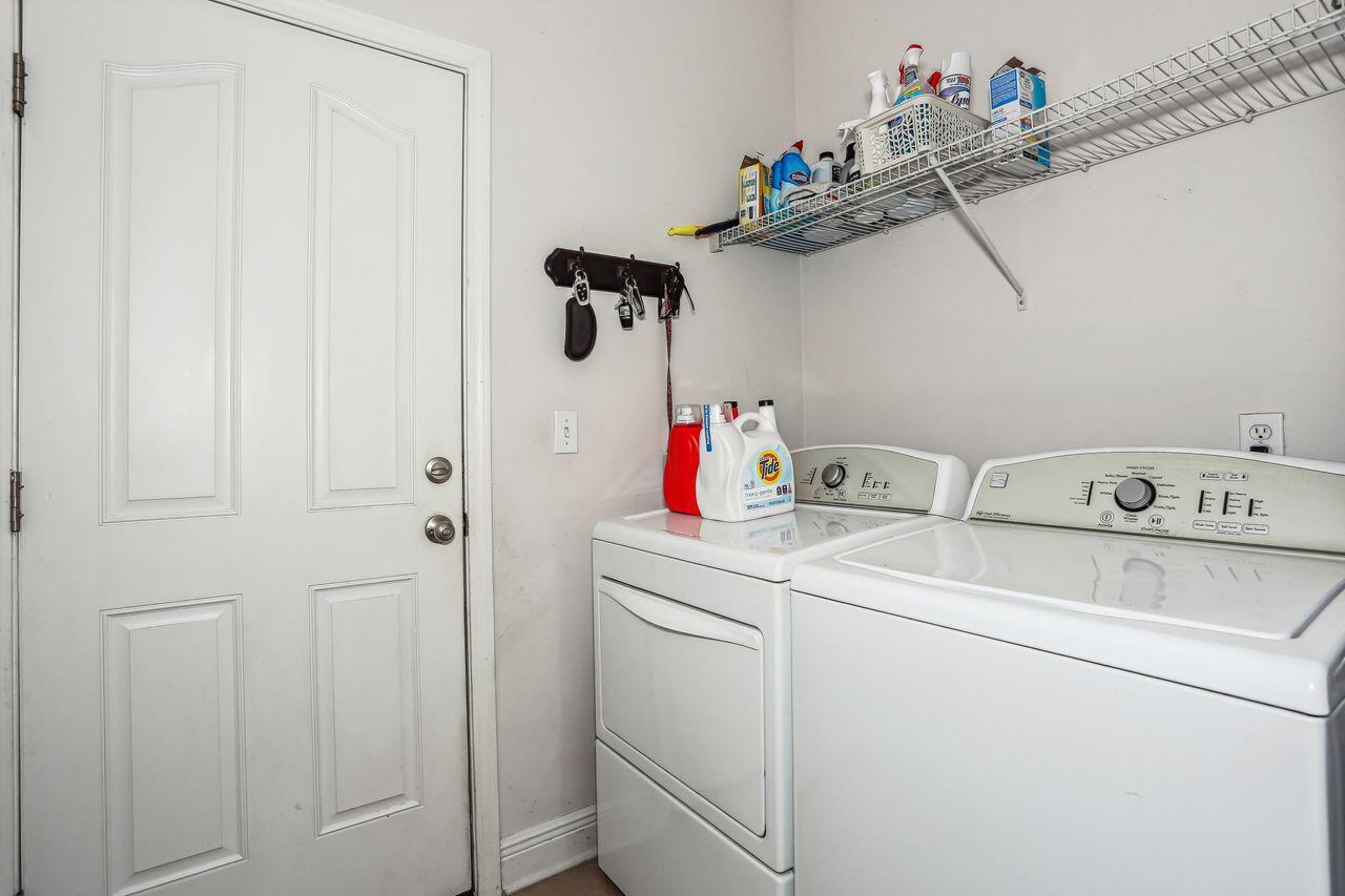 ROLLING RIDGE S/D - Residential