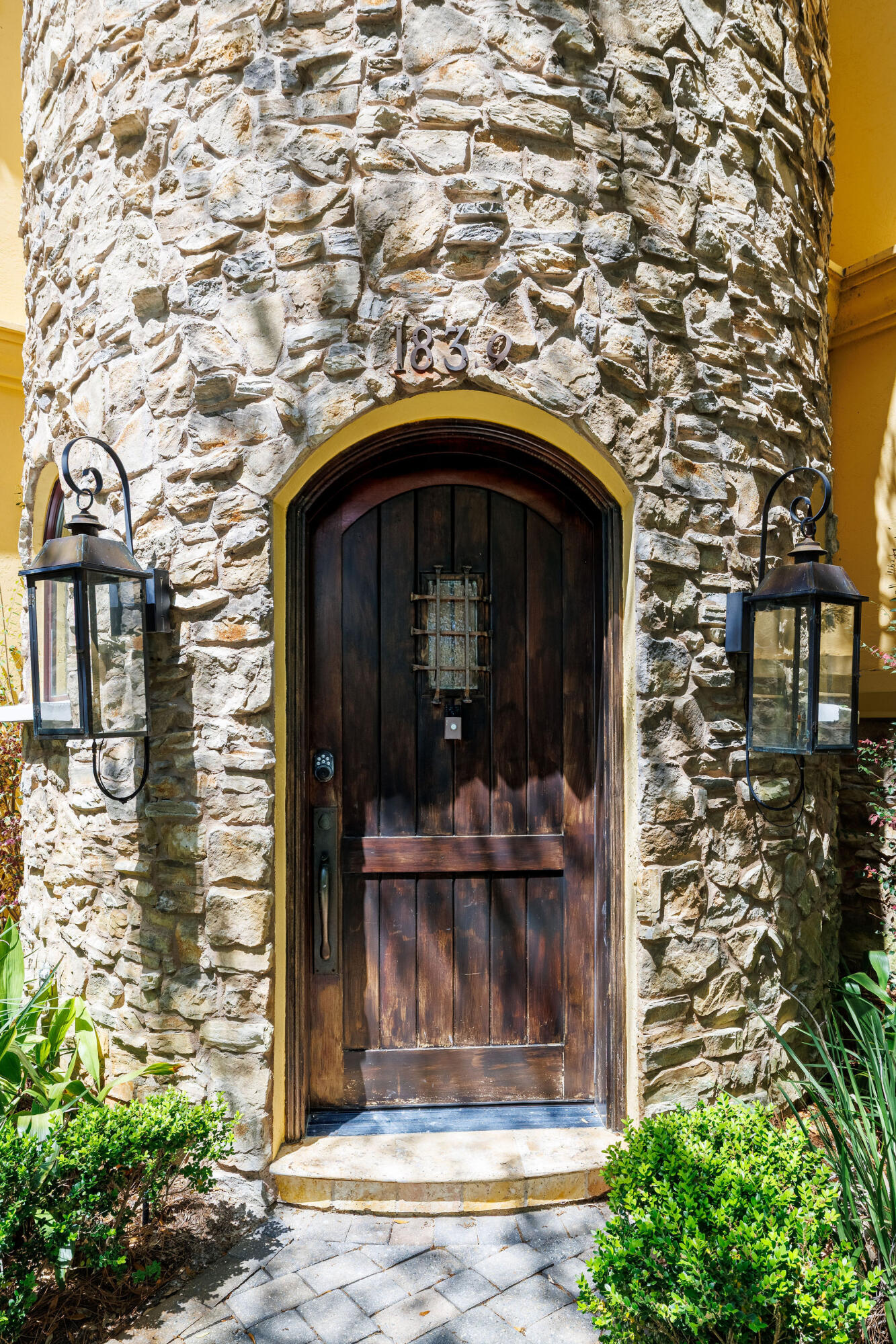 TUSCANA - Residential