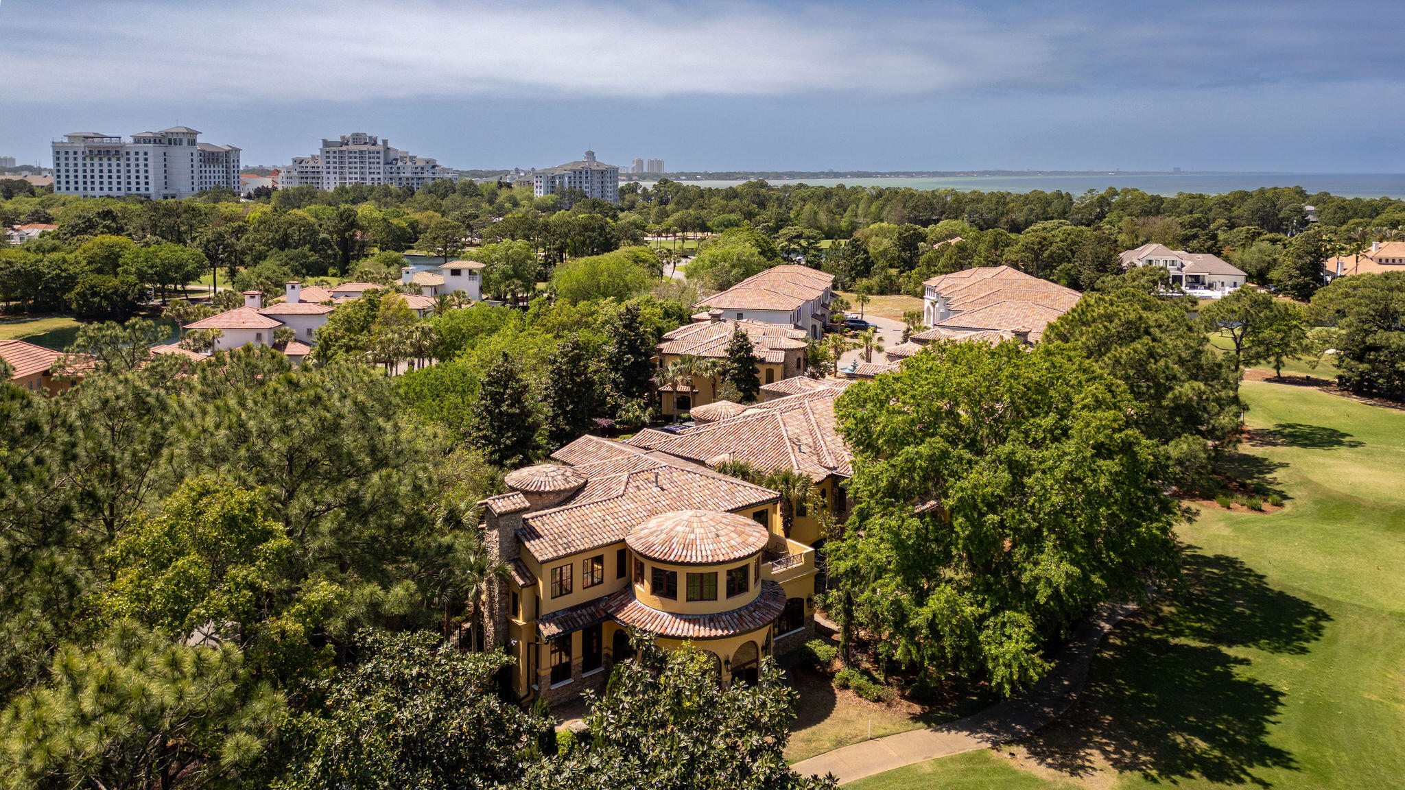 TUSCANA - Residential